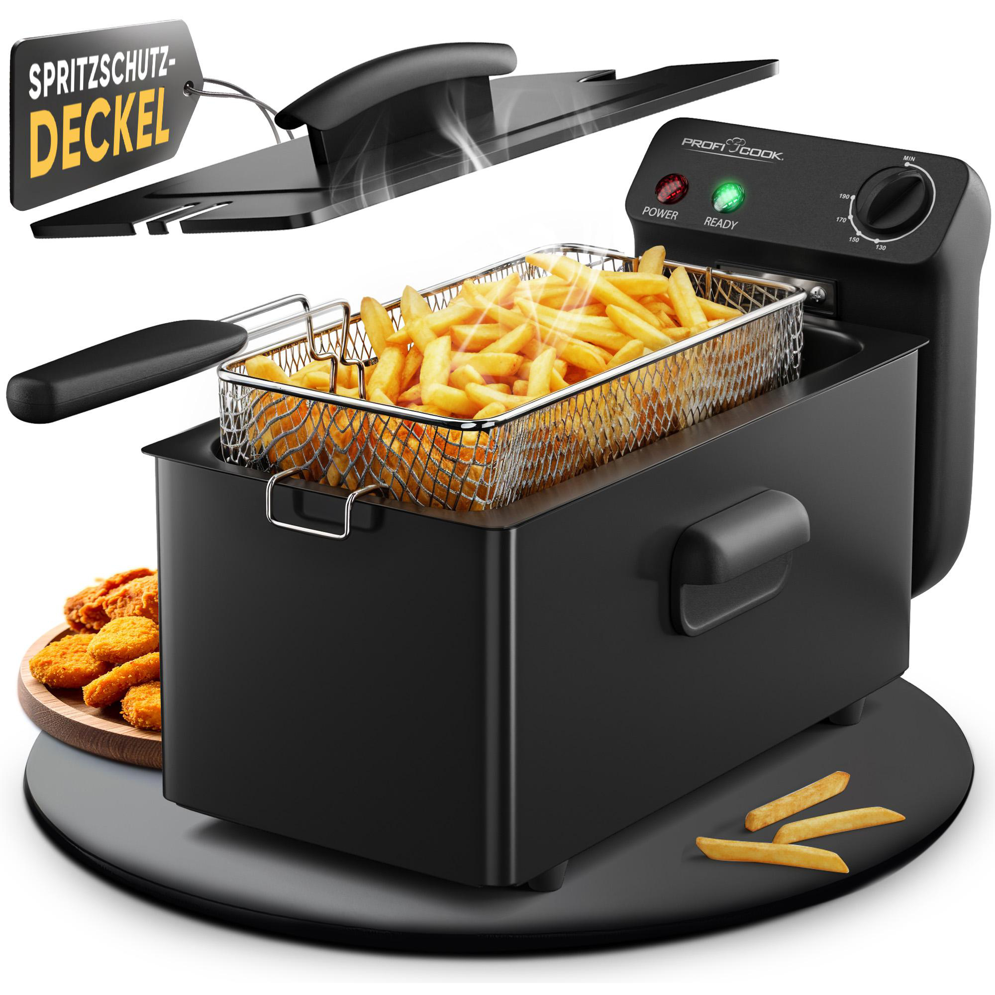 Eine schwarze Fritteuse mit einem Korb voller Pommes und einem Spritzschutzdeckel.