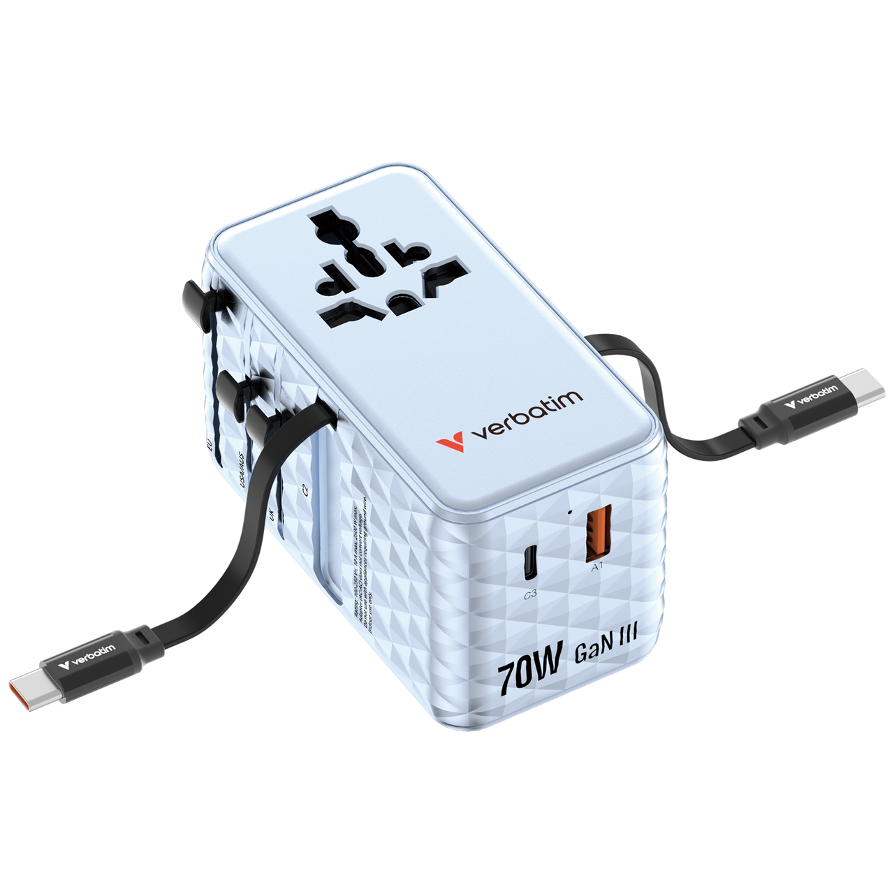 Fehér Verbatim utazási adapter két USB-C kábellel és több konnektorral.