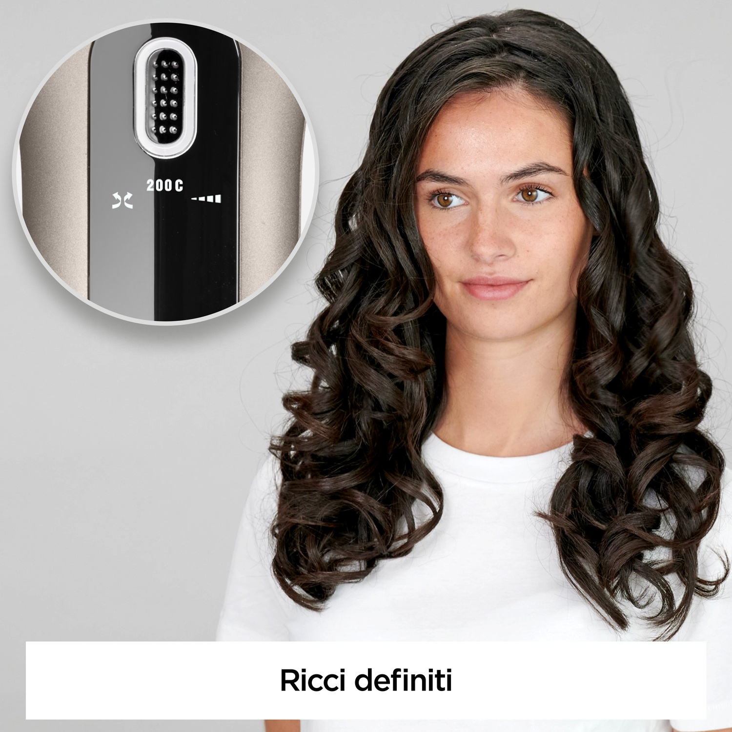 Donna con capelli scuri e ricci, primo piano di arricciacapelli con indicazione 200°C.