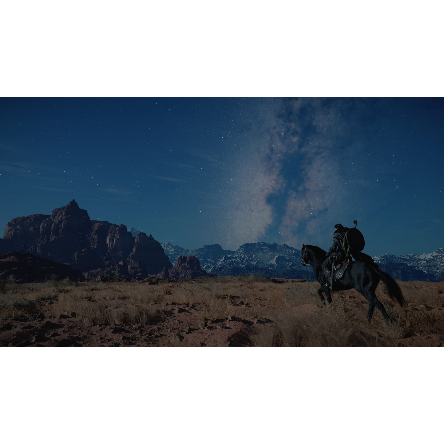 Un cavaliere su un cavallo nero galoppa in un paesaggio desertico sotto un cielo stellato.