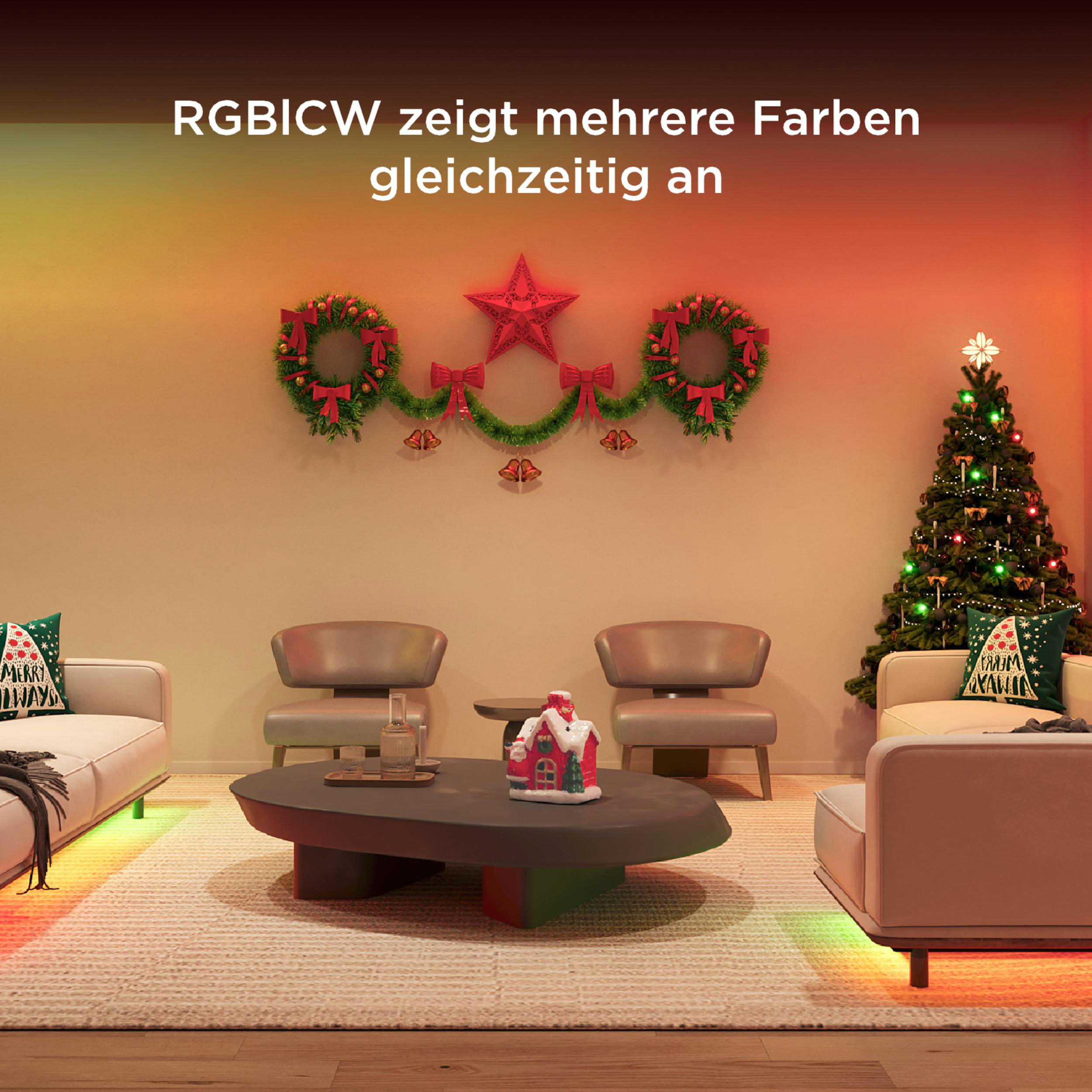 Festlich dekoriertes Wohnzimmer mit Lichtern in Regenbogenfarben, Weihnachtsbäumen, Kränzen und Sternen.