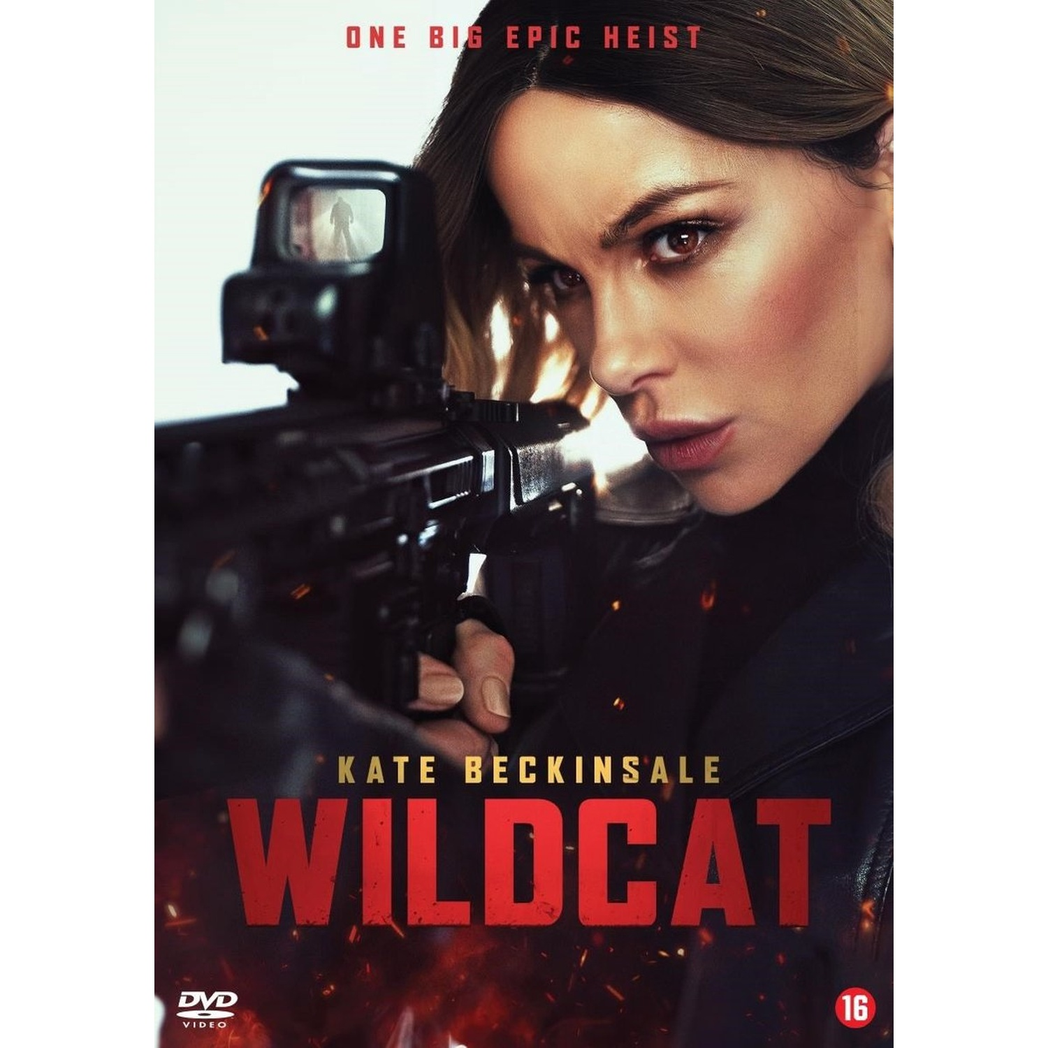 Kate Beckinsale vise un fusil sur l'affiche du film 'Wildcat'.