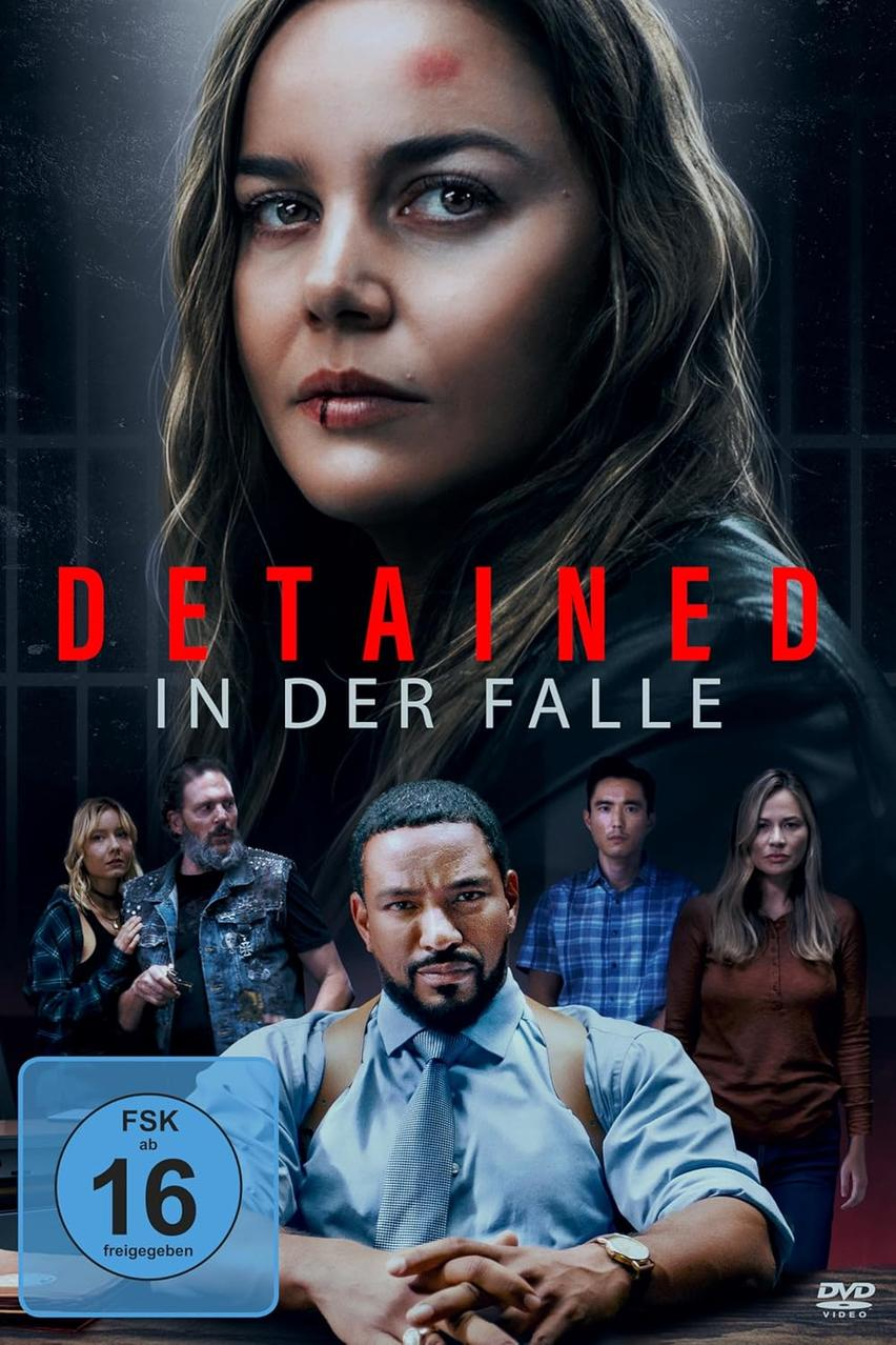 Filmplakat mit einer Frau mit Verletzungen und einer Gruppe von Personen darunter.