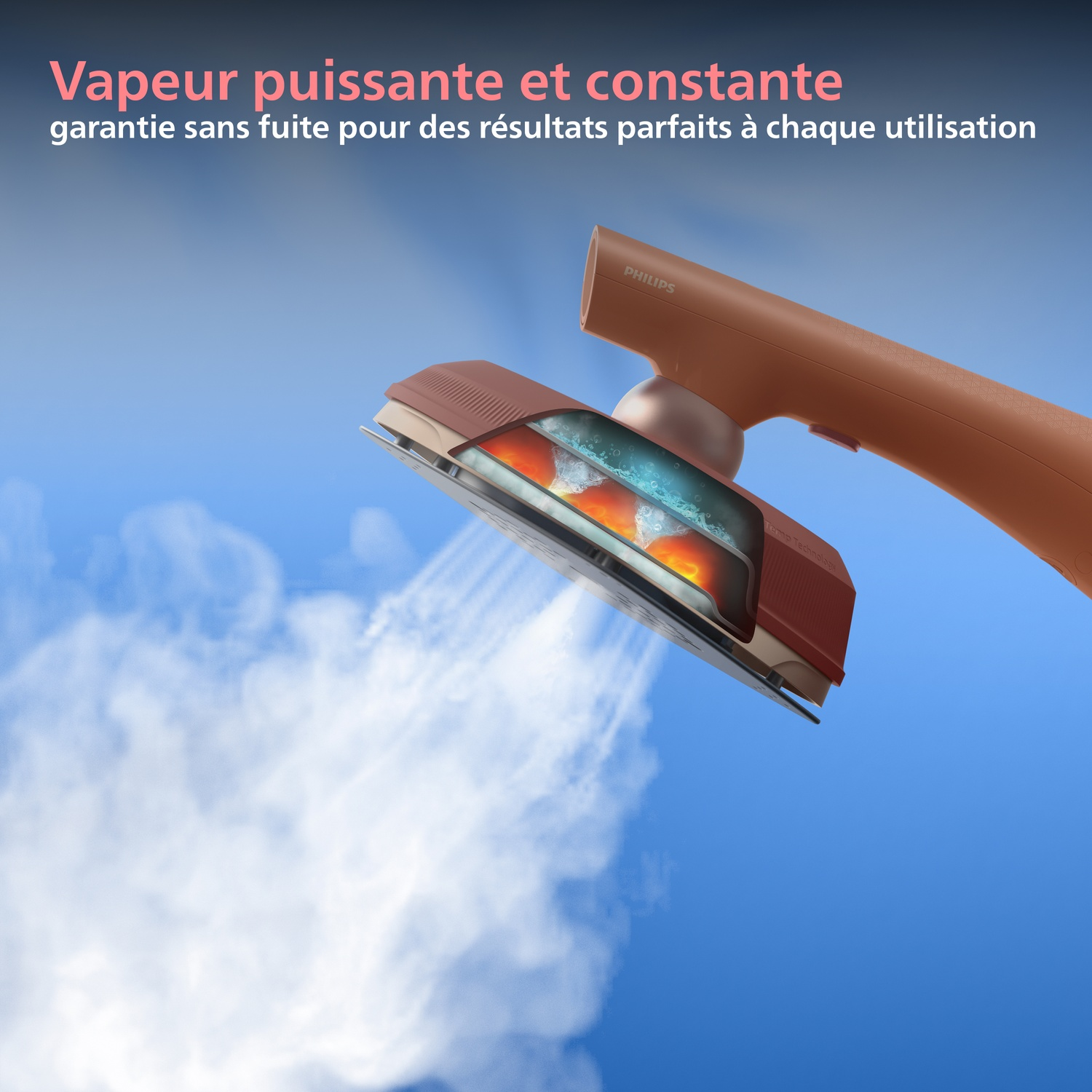 Un défroisseur vapeur avec coupe, émettant de la vapeur sur un ciel bleu.