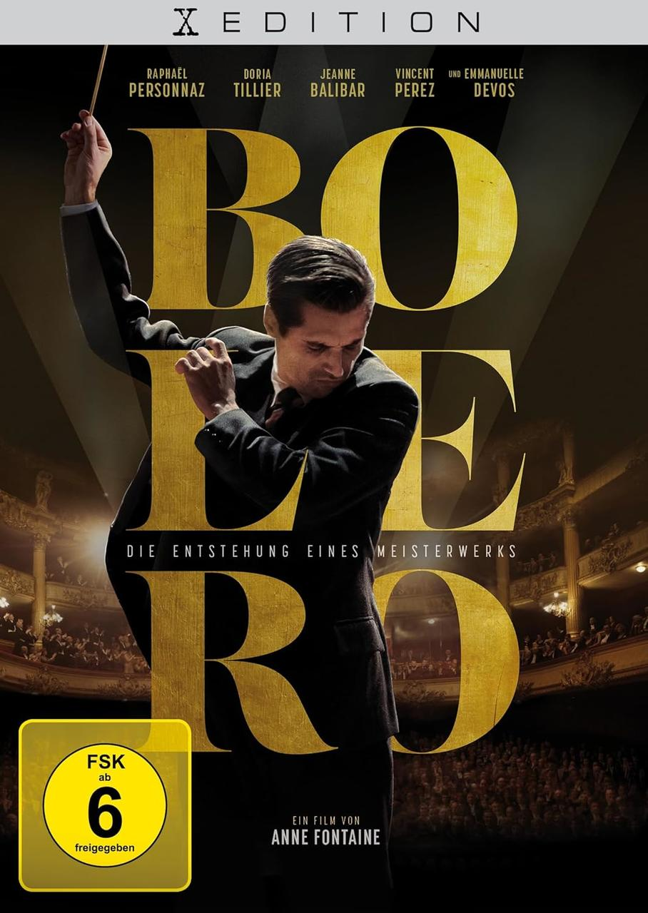 Ein Dirigent vor einem Orchester im Theater, mit dem Titel "Bolero".
