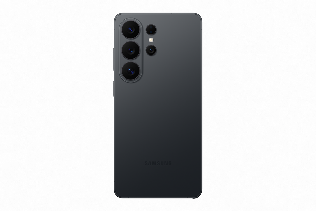 Sötétszürke okostelefon hátoldalon kameraegységgel és Samsung logóval.