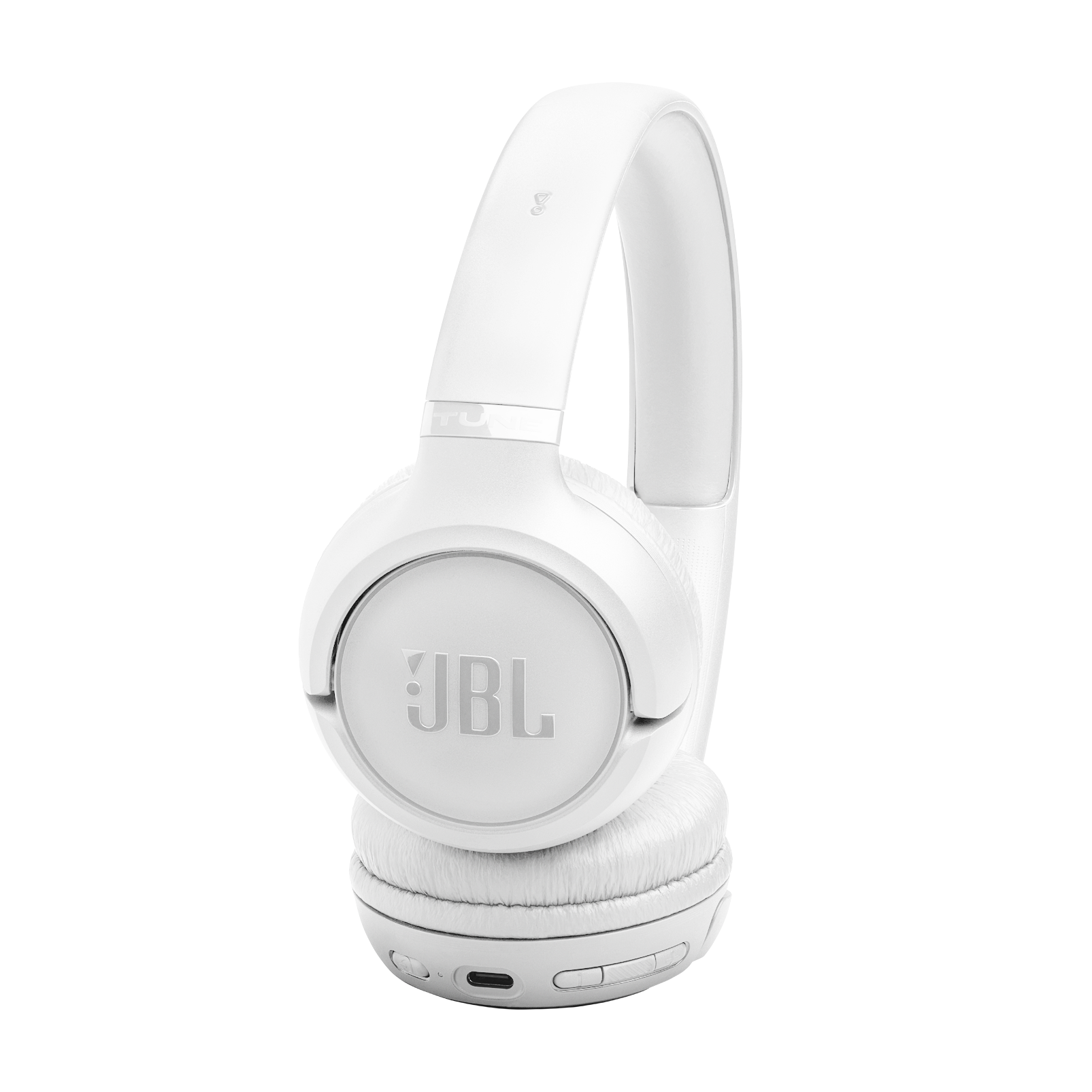 Kulak yastıklı ve ayarlanabilir kafa bantlı beyaz JBL kulaklık.