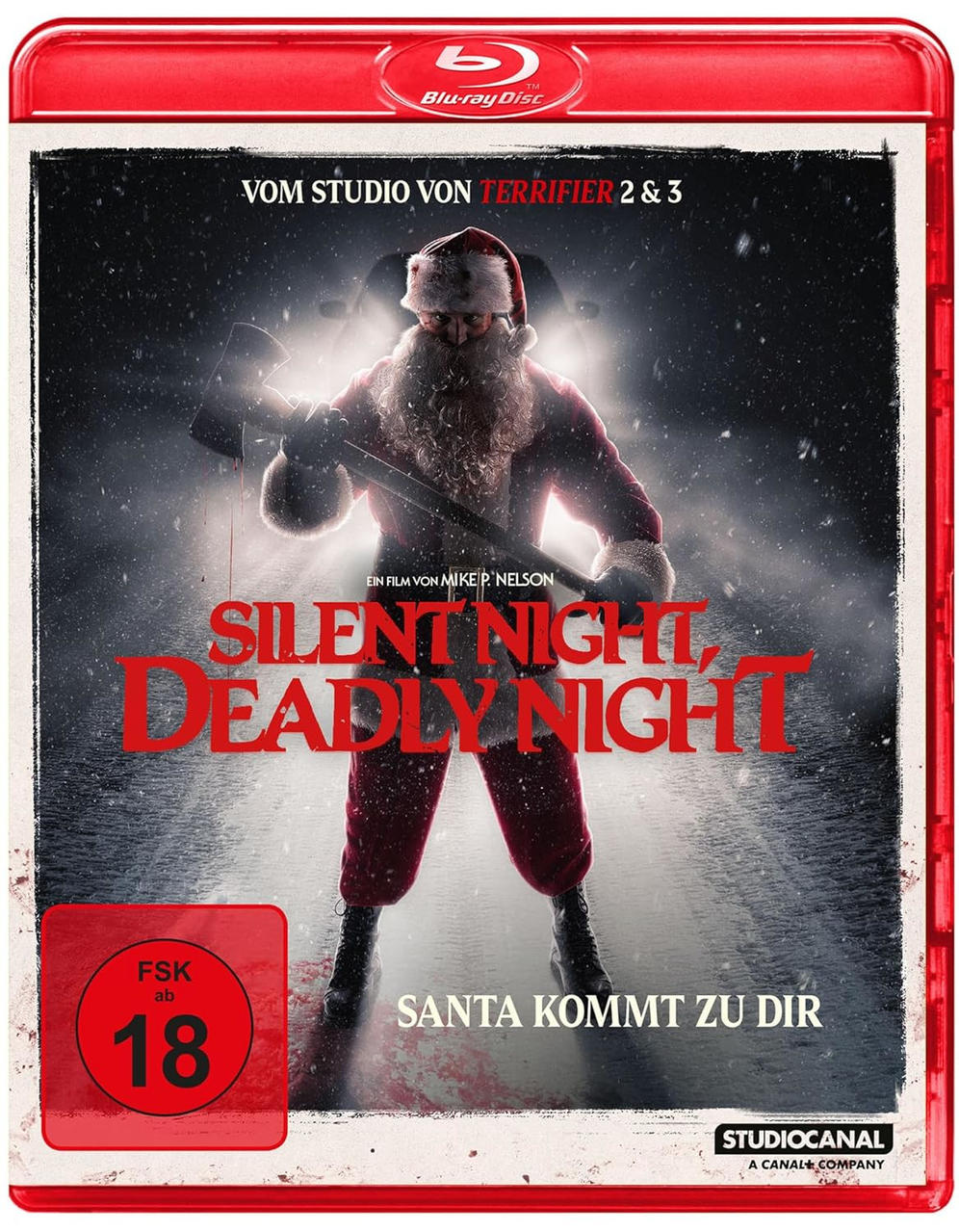 Ein gruselig aussehender Weihnachtsmann mit Axt und blutrotem Anzug.