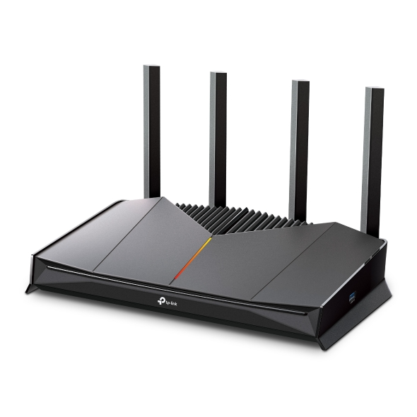 Fekete router négy antennával és színes fénnyel.