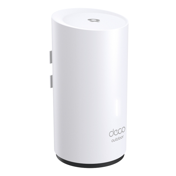 Egy fehér, hengeres Deco kültéri Wi-Fi router ezüst logóval.