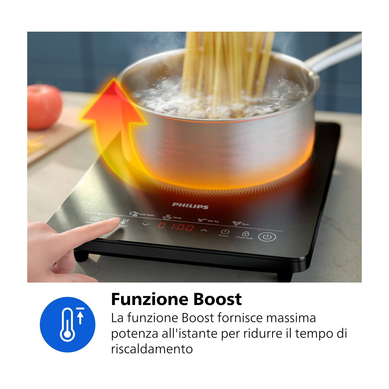 Una pentola di pasta bolle su un piano cottura a induzione con icona boost.