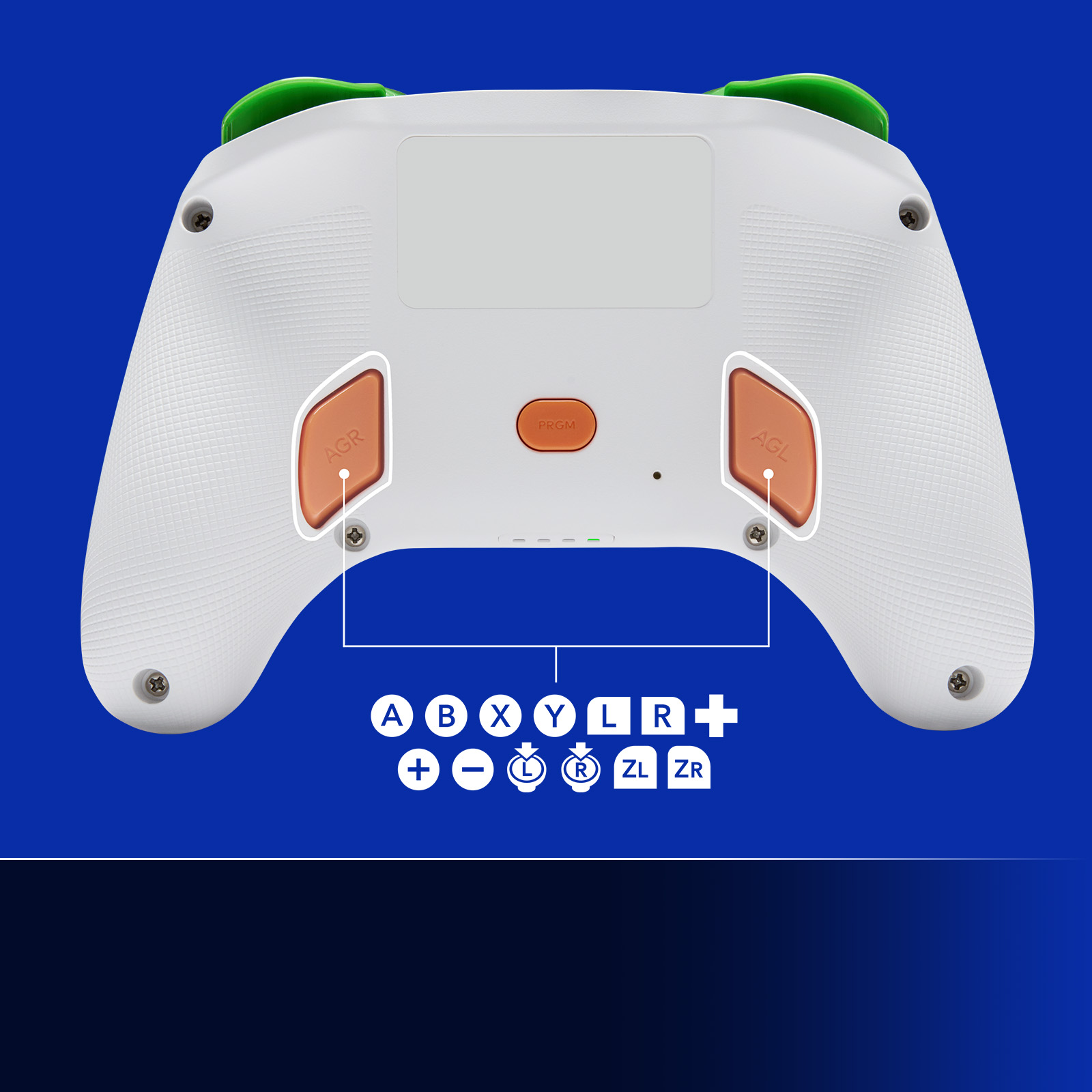 Ein weißer Controller mit grünen Akzenten und orangen Tasten.