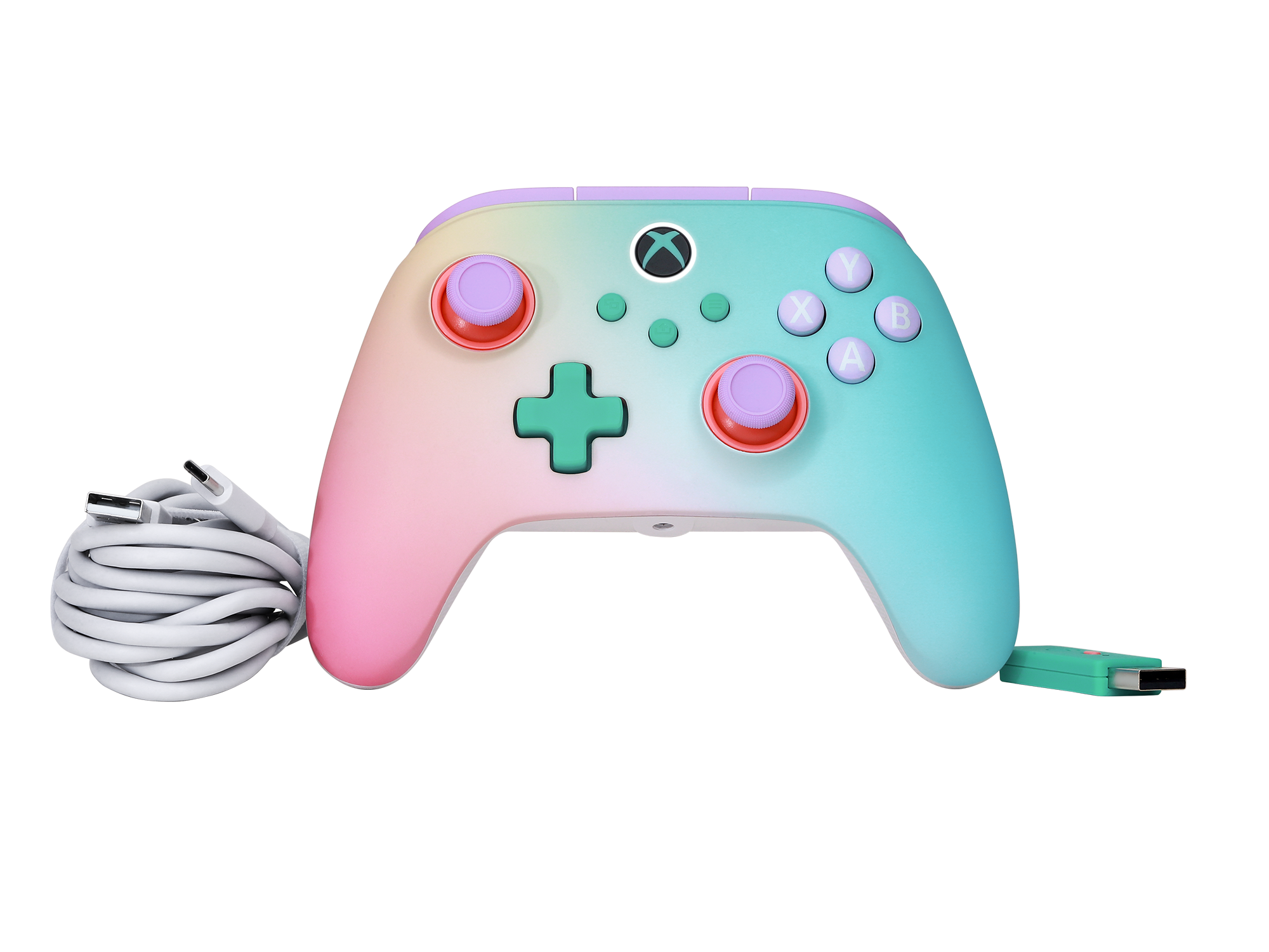 Ein bunter Xbox-Controller mit pinken, lila und türkisen Tönen. Daneben ein weißes USB-Kabel.
