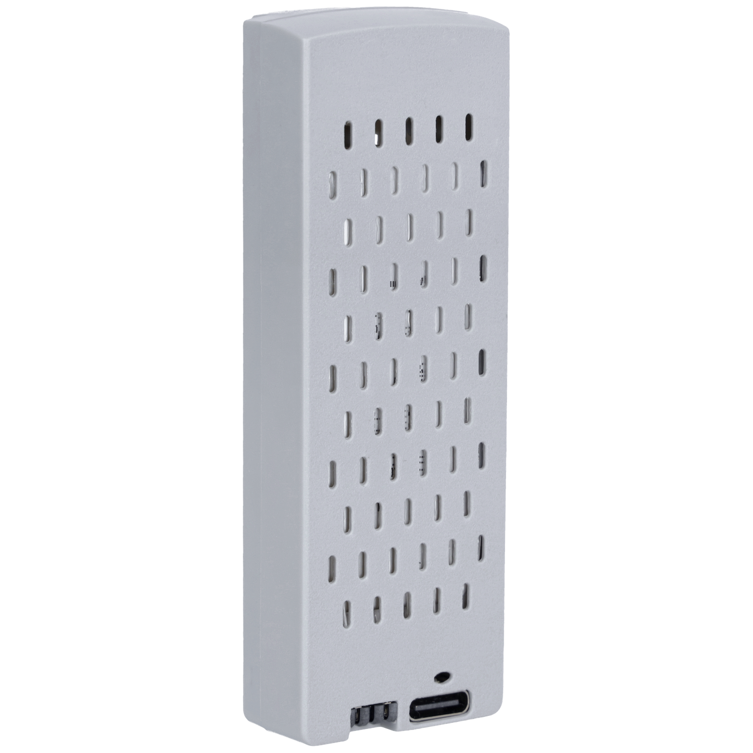 Een wit rechthoekig object met ventilatiesleuven en USB-poorten.
