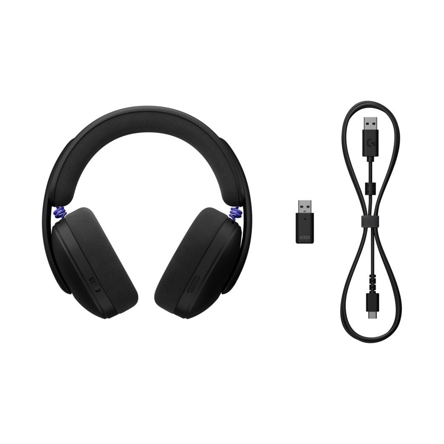 Cuffie nere con accento blu, dongle USB e cavo su sfondo bianco.