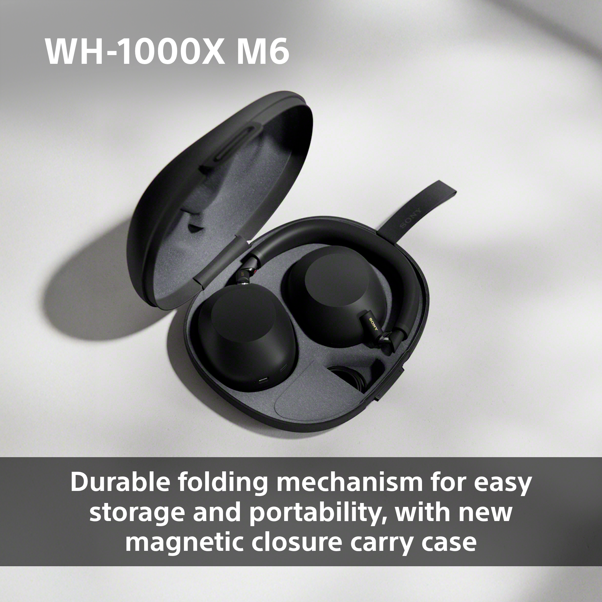 Cuffie nere WH-1000XM6 in custodia nera marchiata Sony.