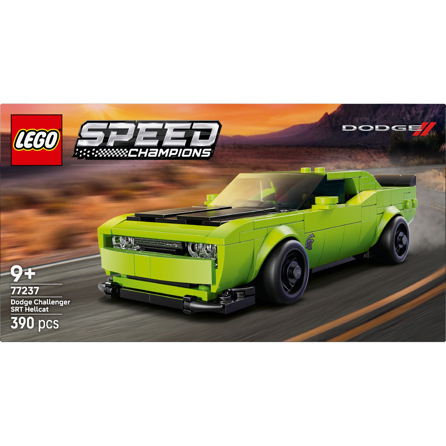 Une Lego Dodge Challenger SRT Hellcat verte sur une route.