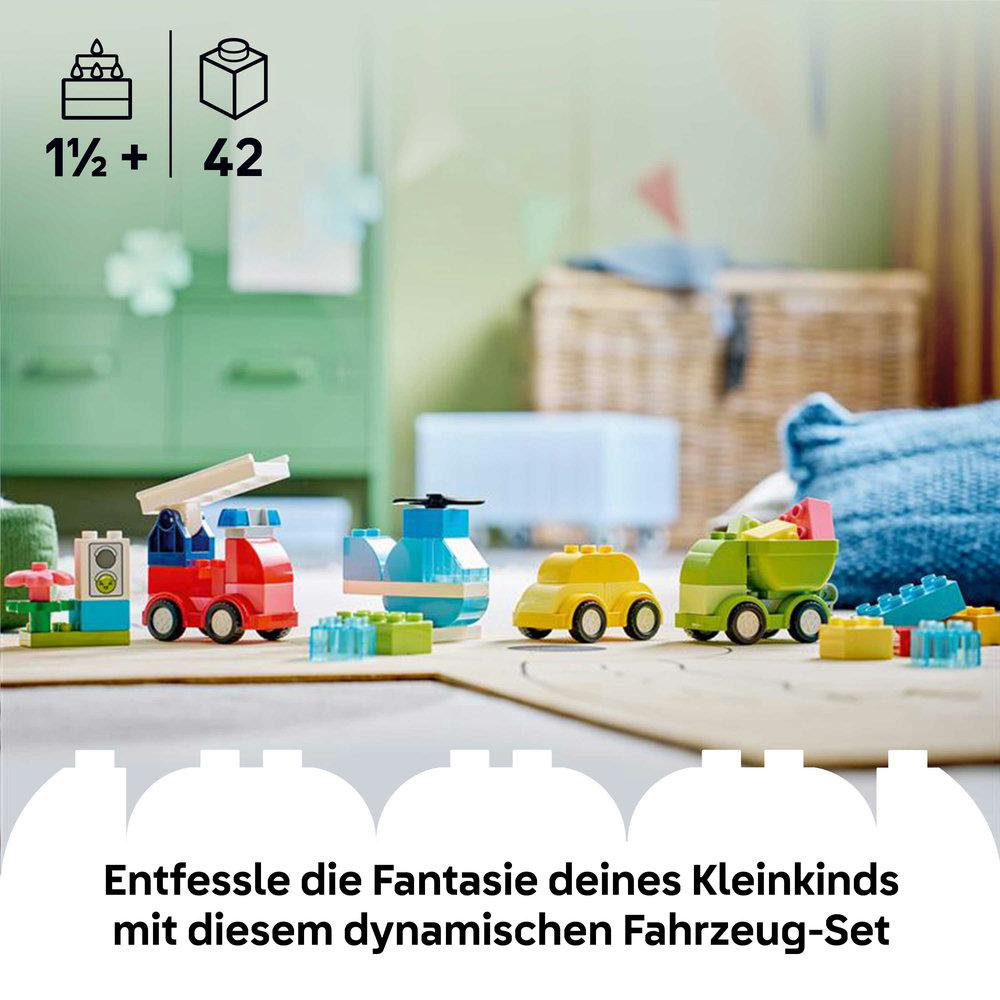 Bunte LEGO-Fahrzeuge: Feuerwehrauto, Hubschrauber, Geländewagen, Kipplaster.