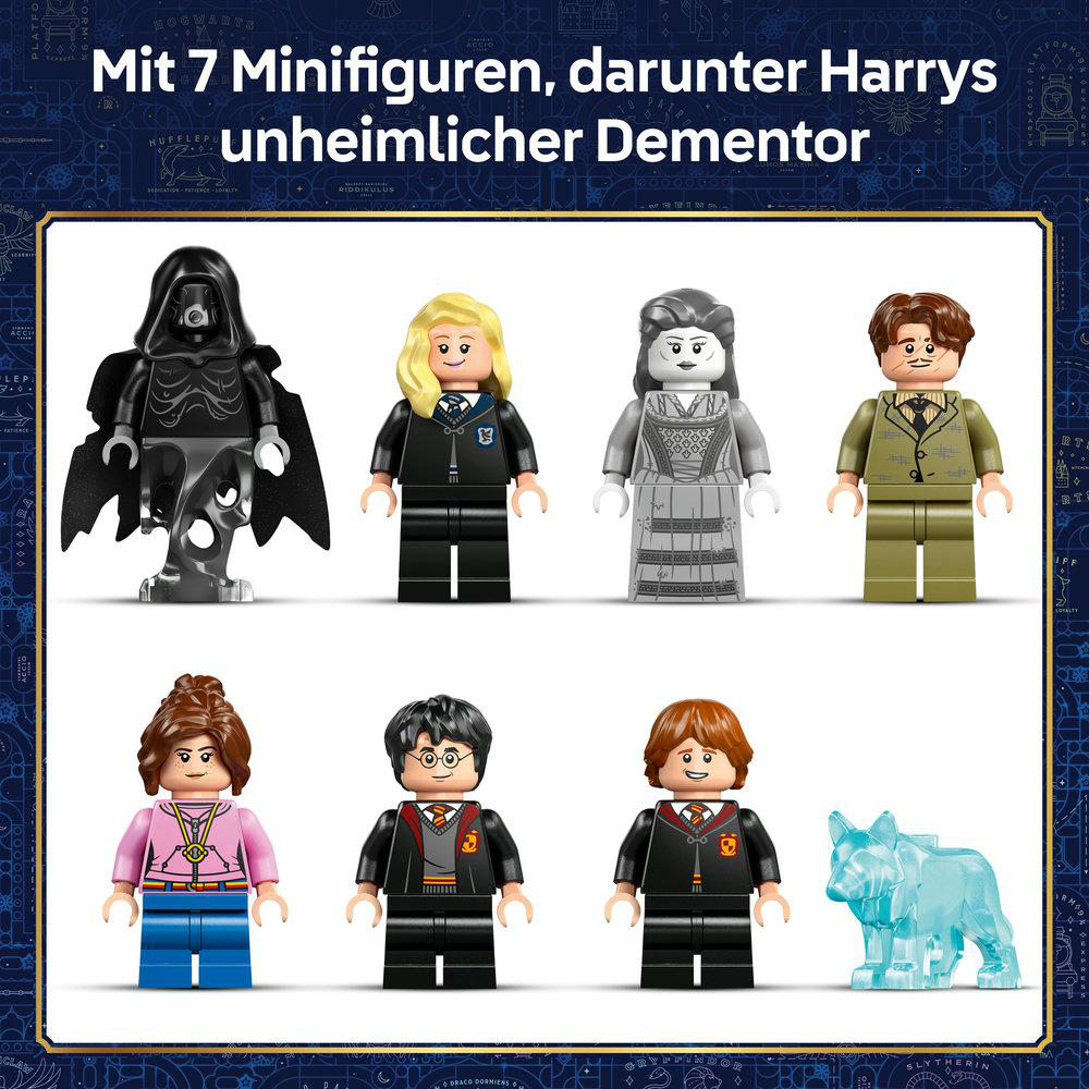 Sieben Harry Potter Minifiguren und ein Dementor, darunter Harry, Hermine und ein Patronus.