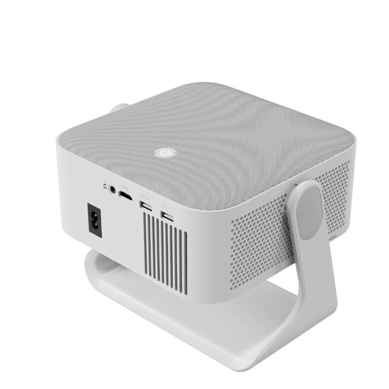 Un proyector blanco sobre un soporte blanco, con puertos visibles en su lateral.