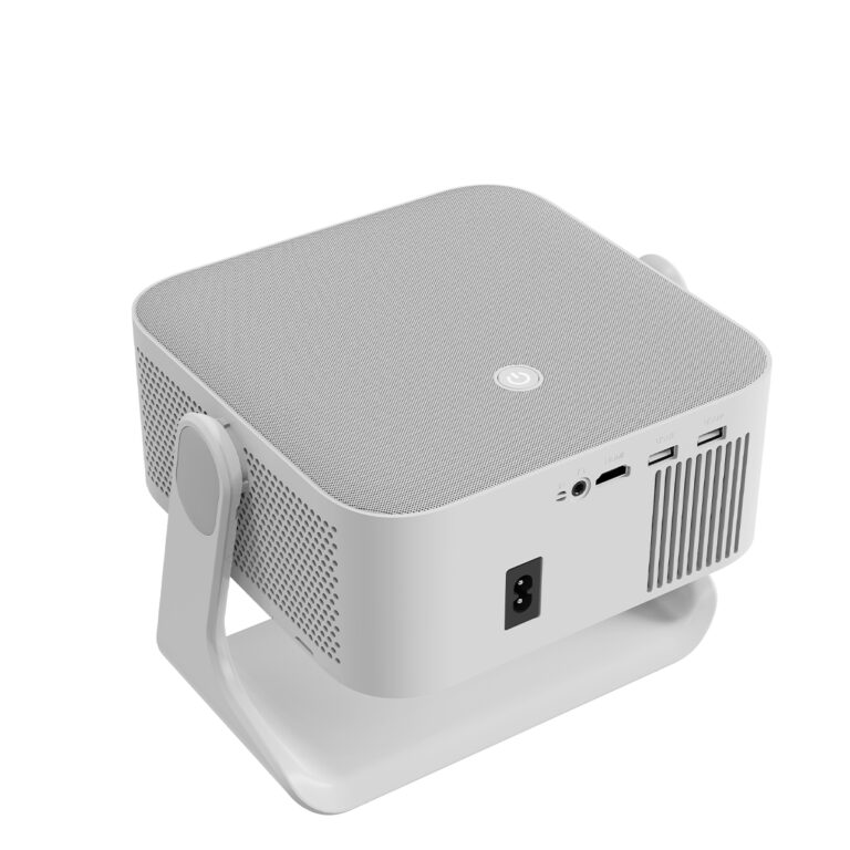 Un proyector blanco sobre un soporte, mostrando puertos en la parte trasera.