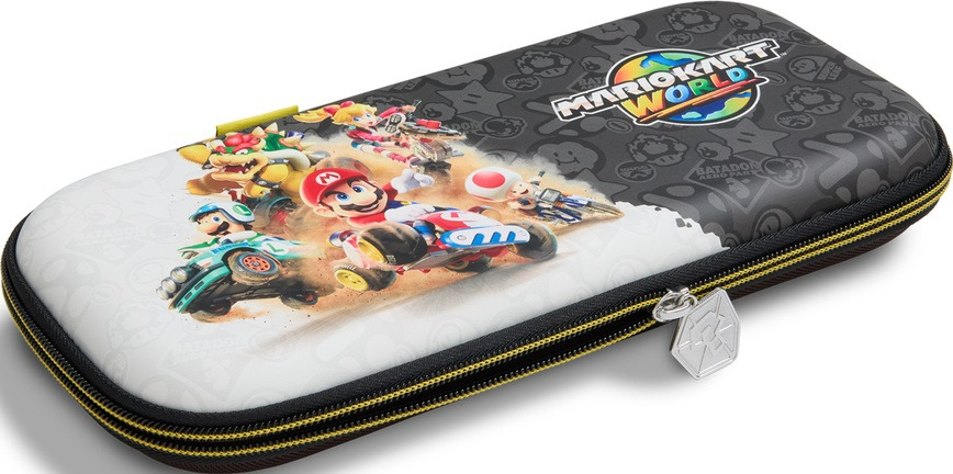 Schwarzetransporttasche mit Mario Kart-Motiv, zeigt Charaktere in Rennwagen.
