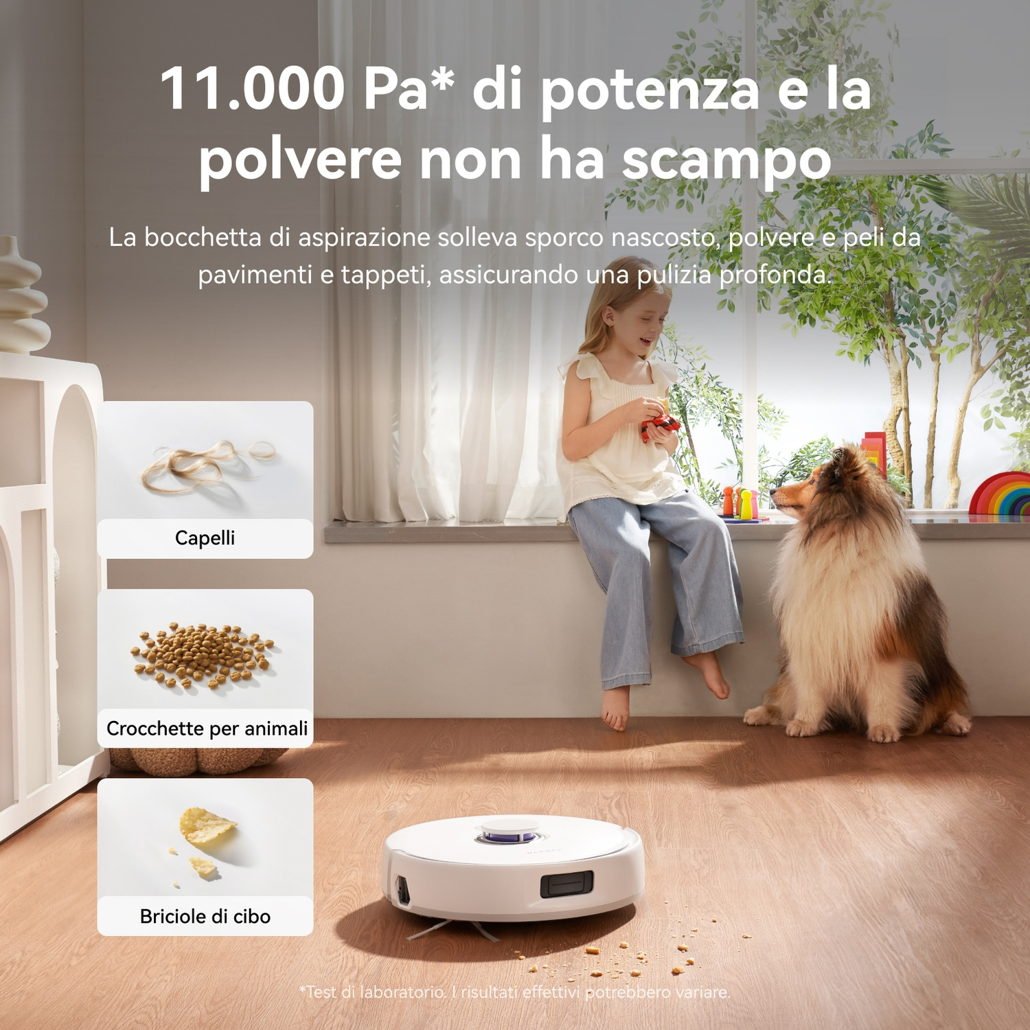 Un robot aspirapolvere pulisce un pavimento in legno, con una bambina e un cane.
