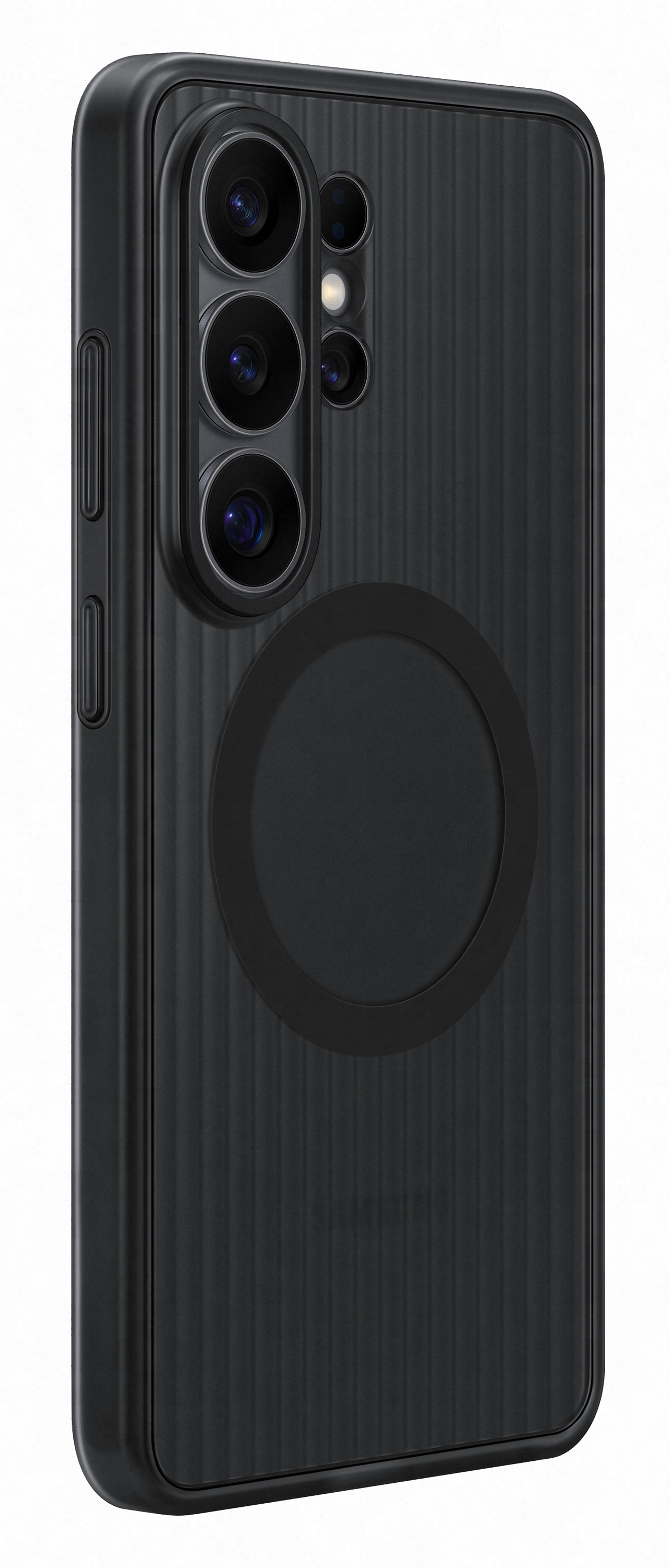 Czarne etui na smartfon z pionowymi przetłoczeniami, aparatem i pierścieniem.