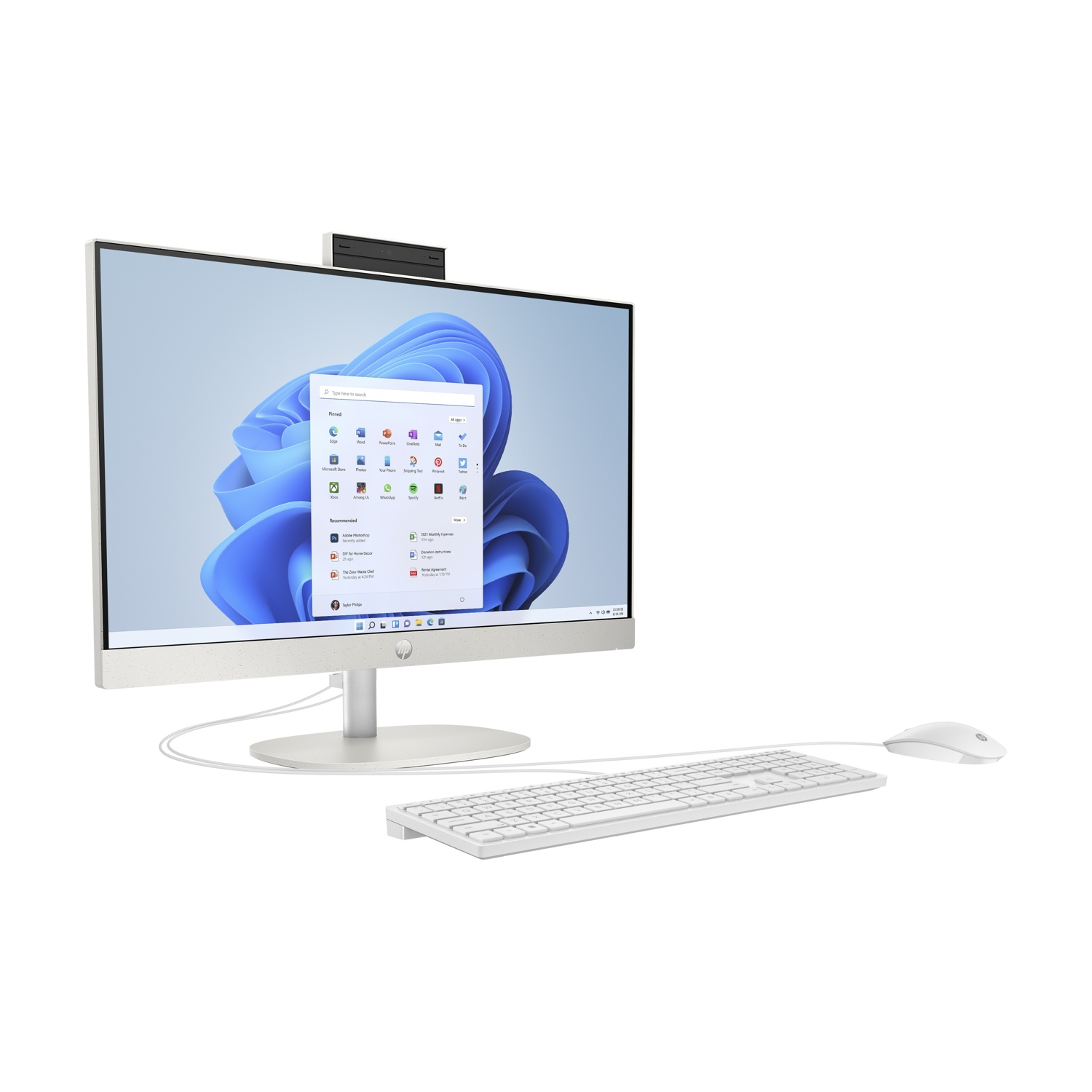 Un computer all-in-one bianco con tastiera e mouse su sfondo bianco.