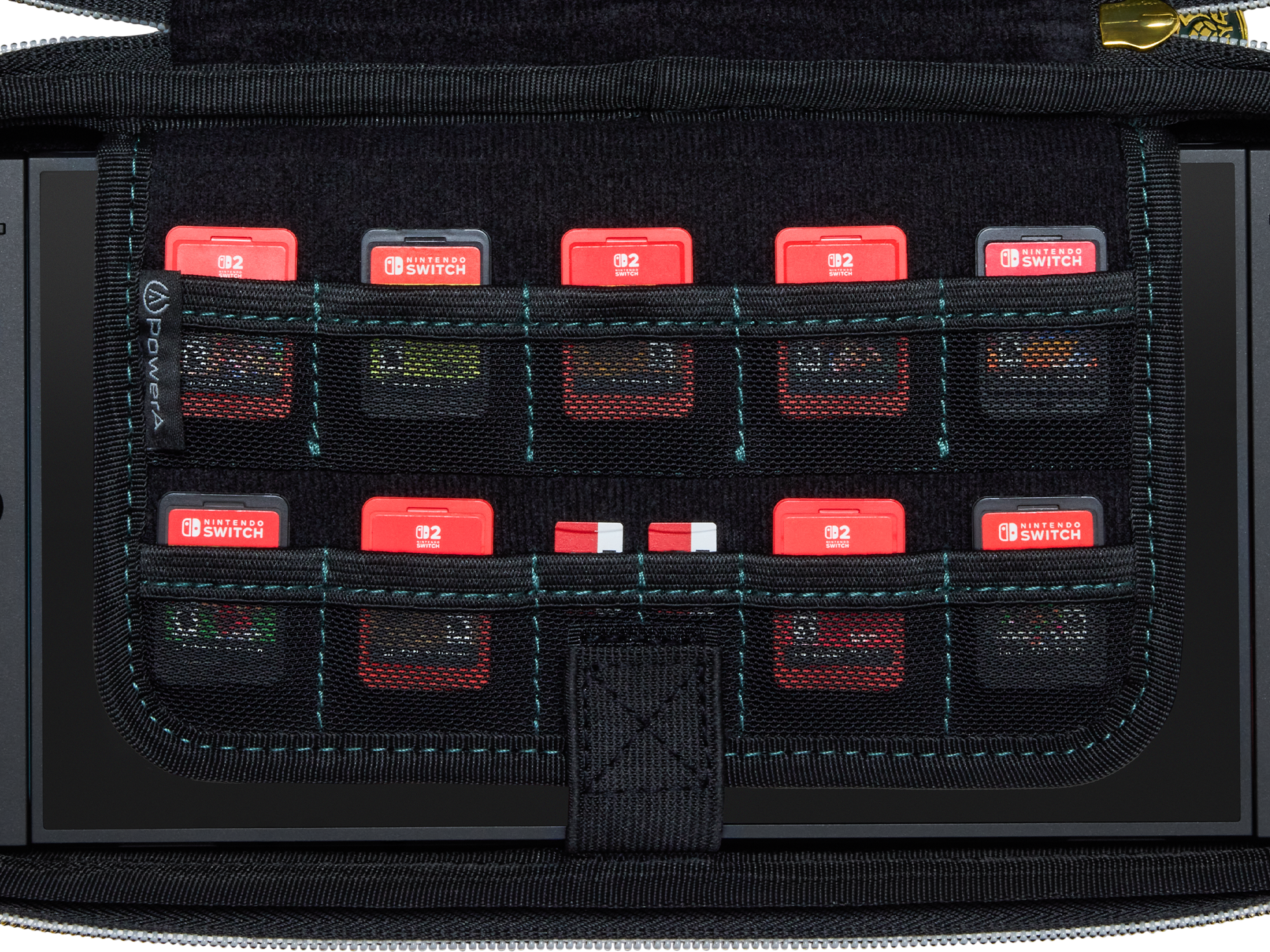 Schwarze Tasche mit mehreren Fächern für Nintendo Switch-Spiele.