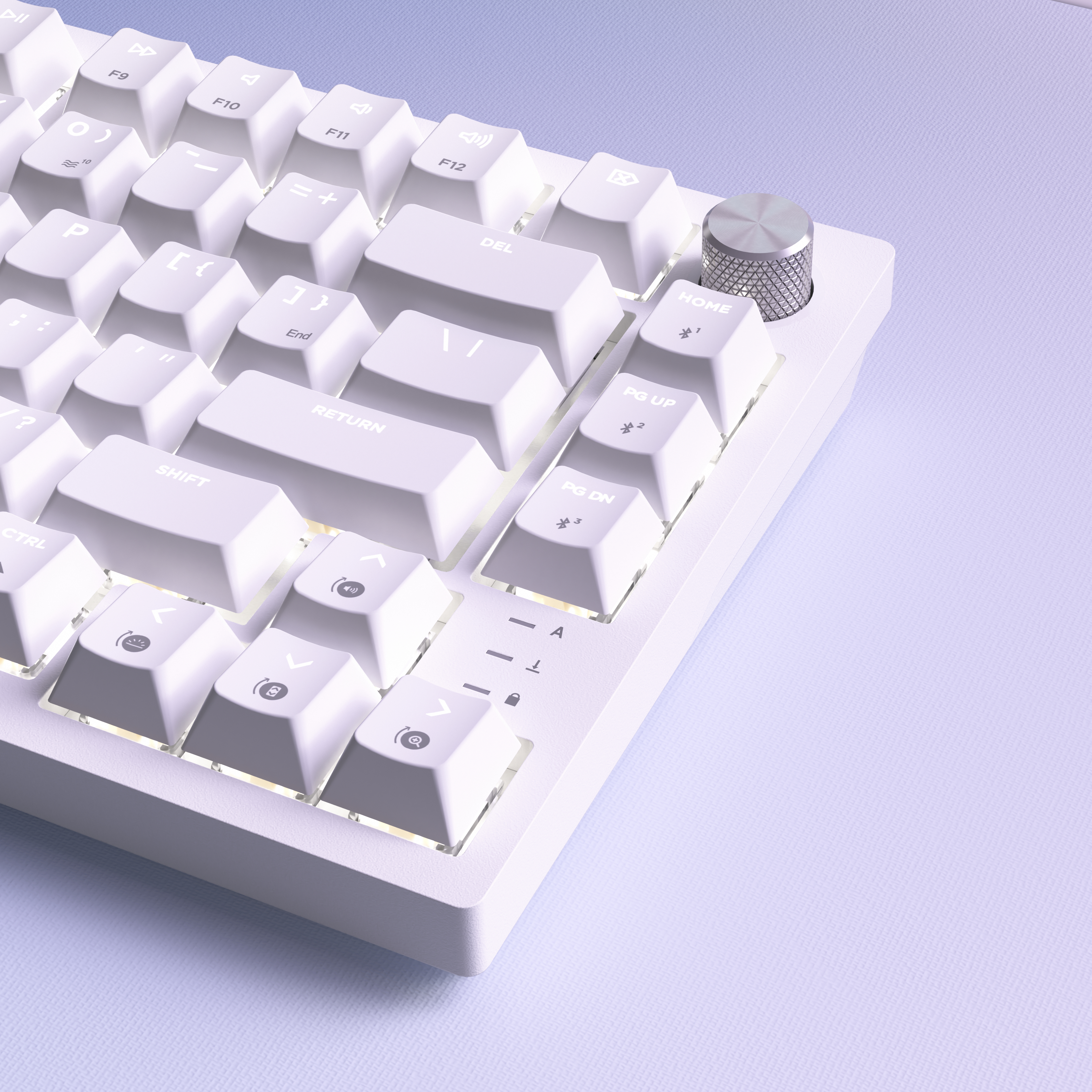 Weiße Tastatur mit silbernem Drehregler auf lila Unterlage.