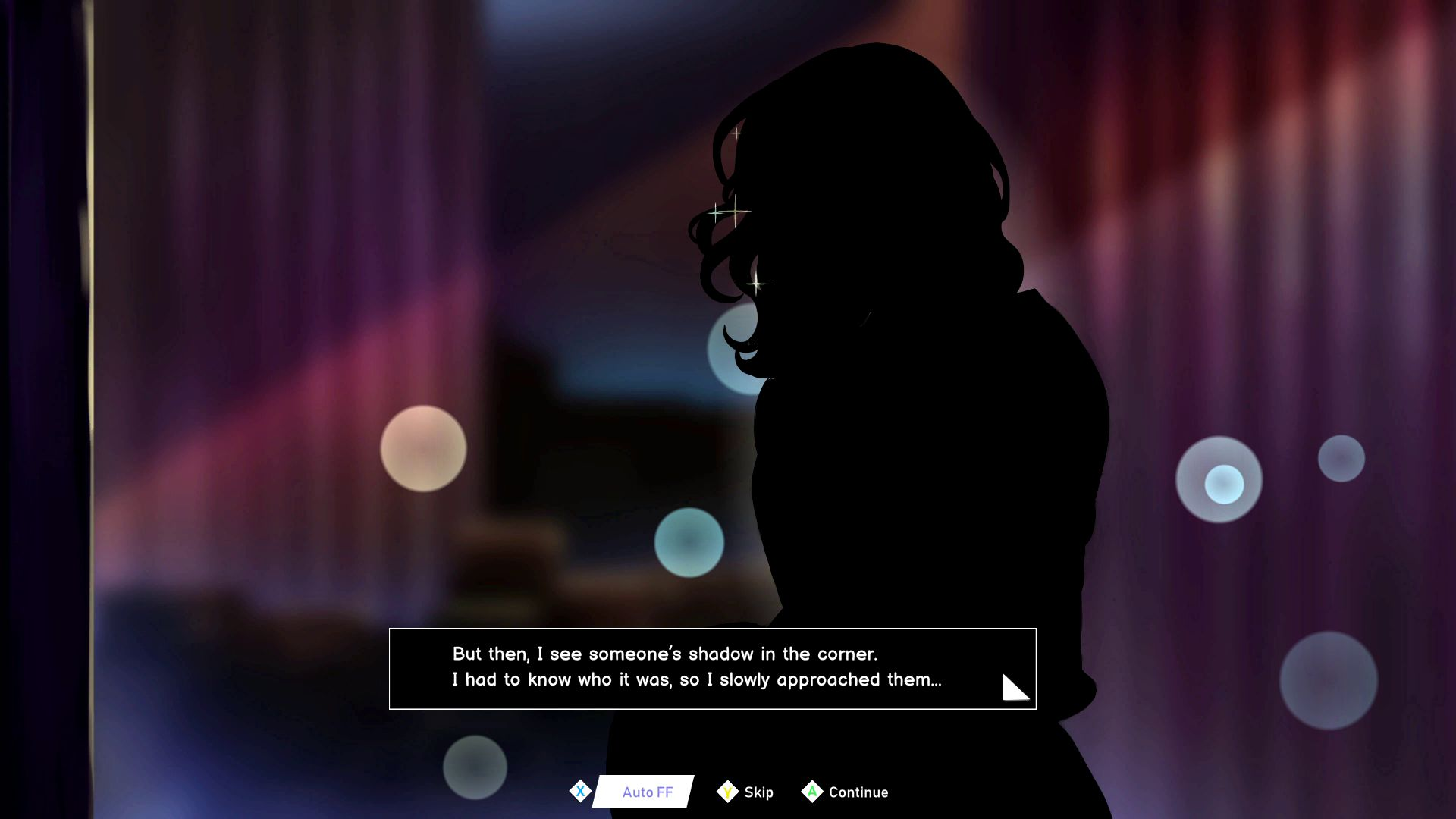 Silhouette einer Person vor einem lila Hintergrund mit Lichtern.