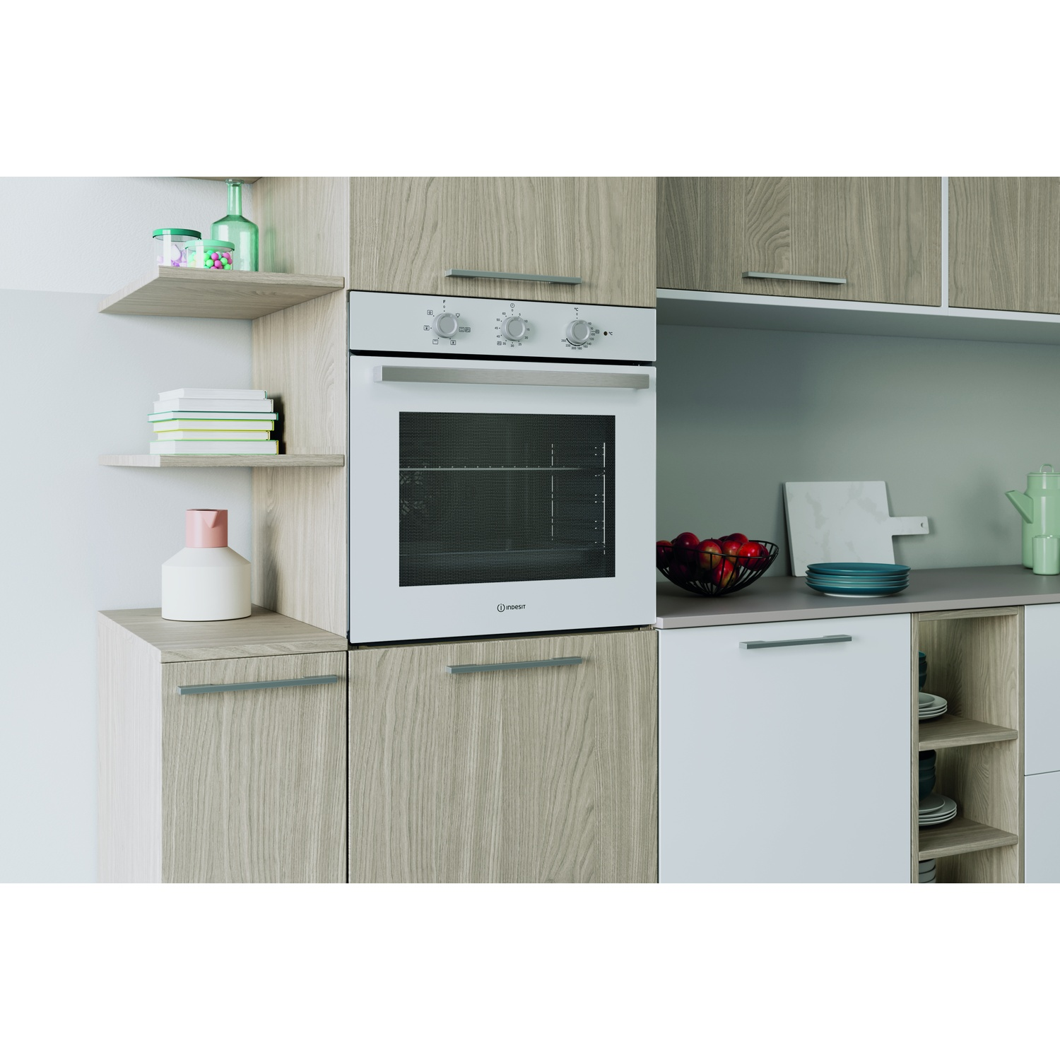Una cucina moderna con mobili bianchi e in legno, forno e mensole.