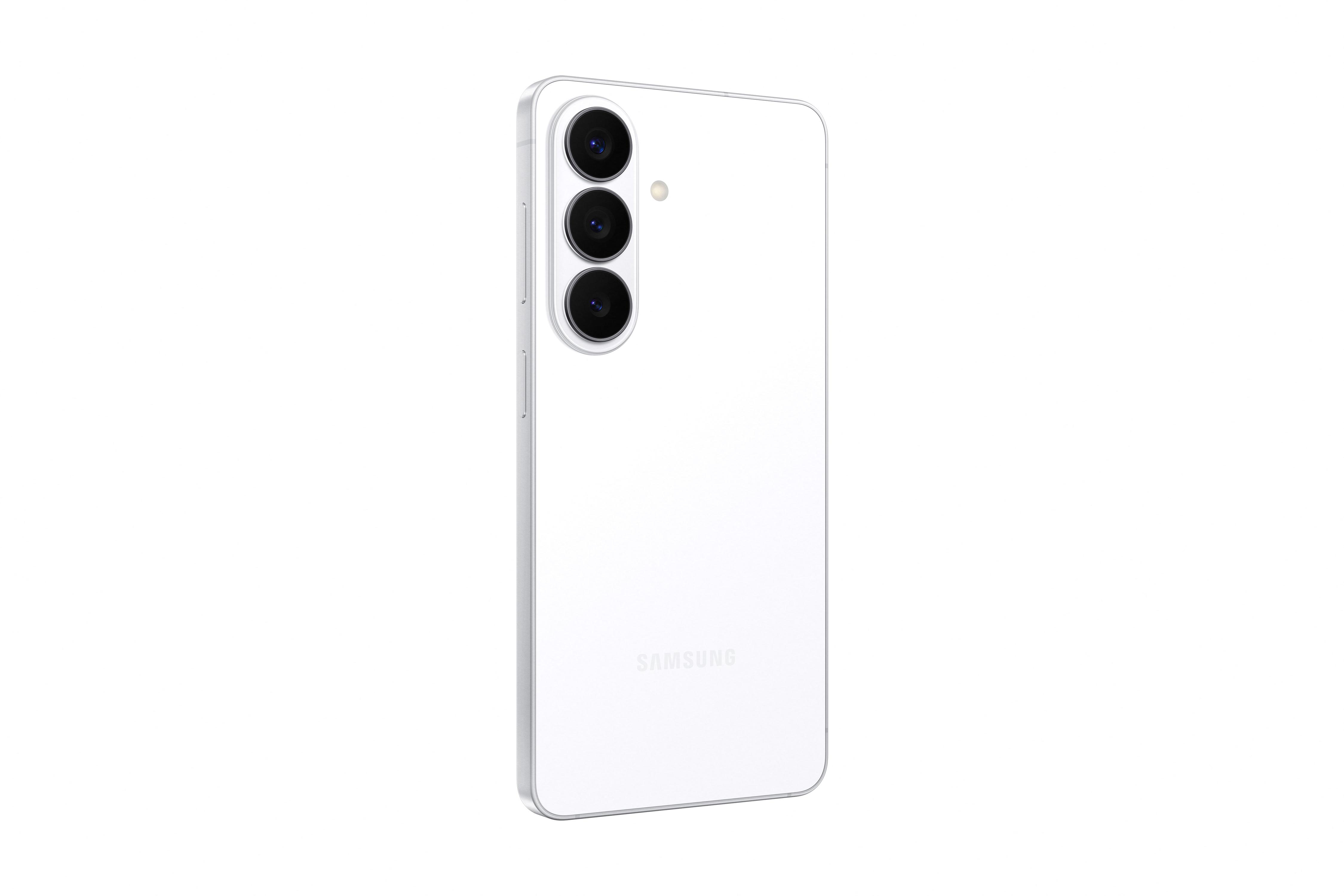 Ein weißes Samsung-Smartphone mit drei Kameras auf der Rückseite.