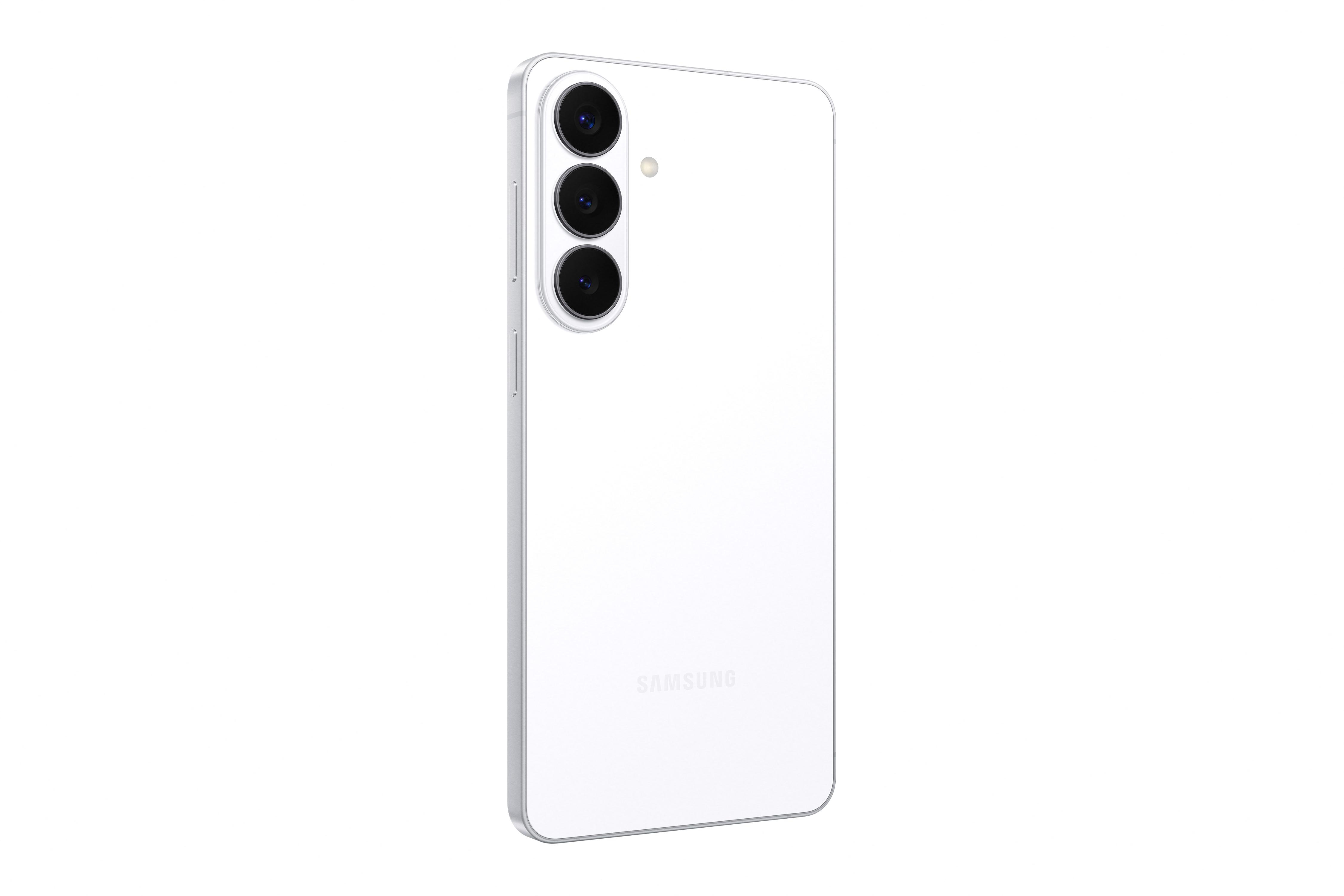 Ein weißes Smartphone mit drei Kameras auf der Rückseite.