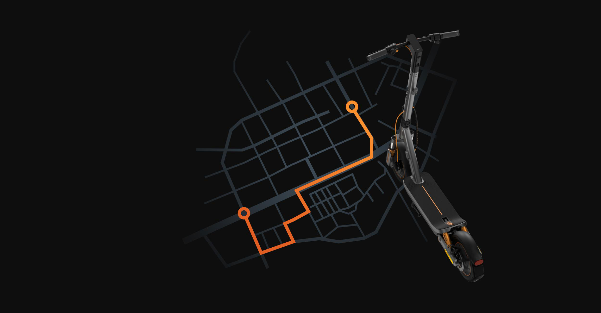 Ein E-Scooter steht vor einer stilisierten Stadtkarte mit einer orangen Route.