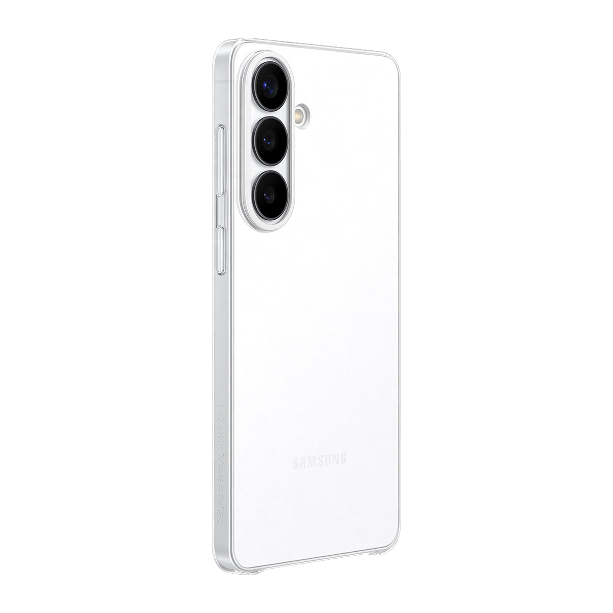 Beyaz arka plan üzerinde üç kamera lensli şeffaf telefon kılıfı.