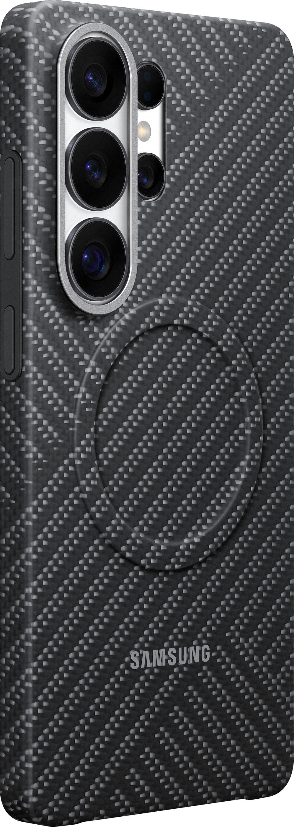 Dos d'un smartphone noir à motif carbone et lentilles de caméra.
