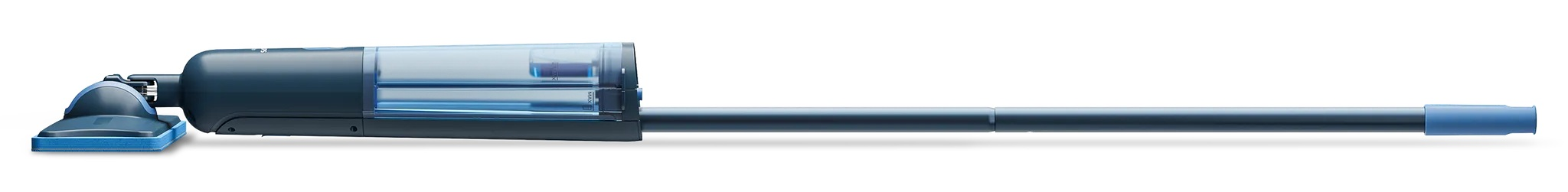 Ciemnoniebieski czyścik do podłóg z niebieskim zbiornikiem na wodę i długim uchwytem na białym tle.