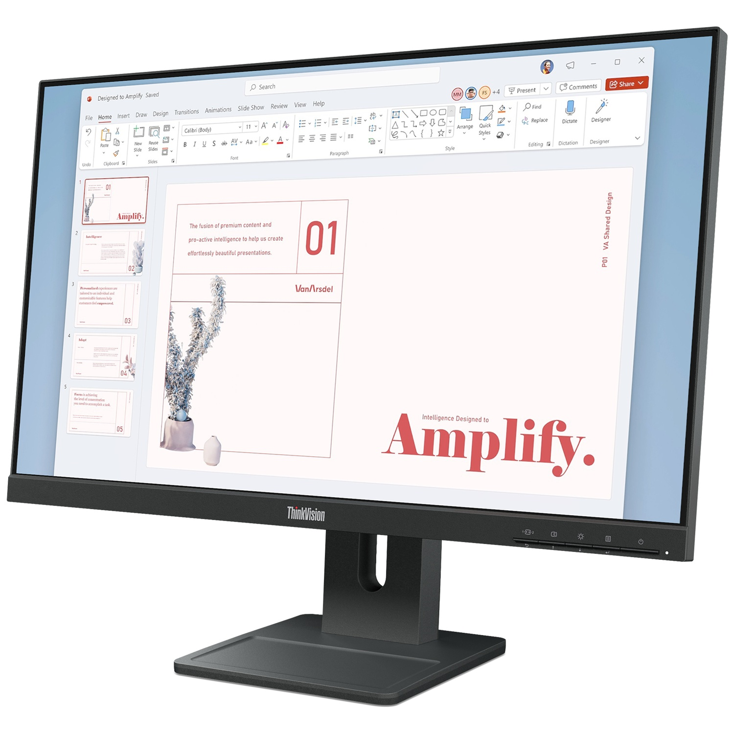 Un moniteur affiche une présentation intitulée 'Amplify' avec une illustration de cactus.