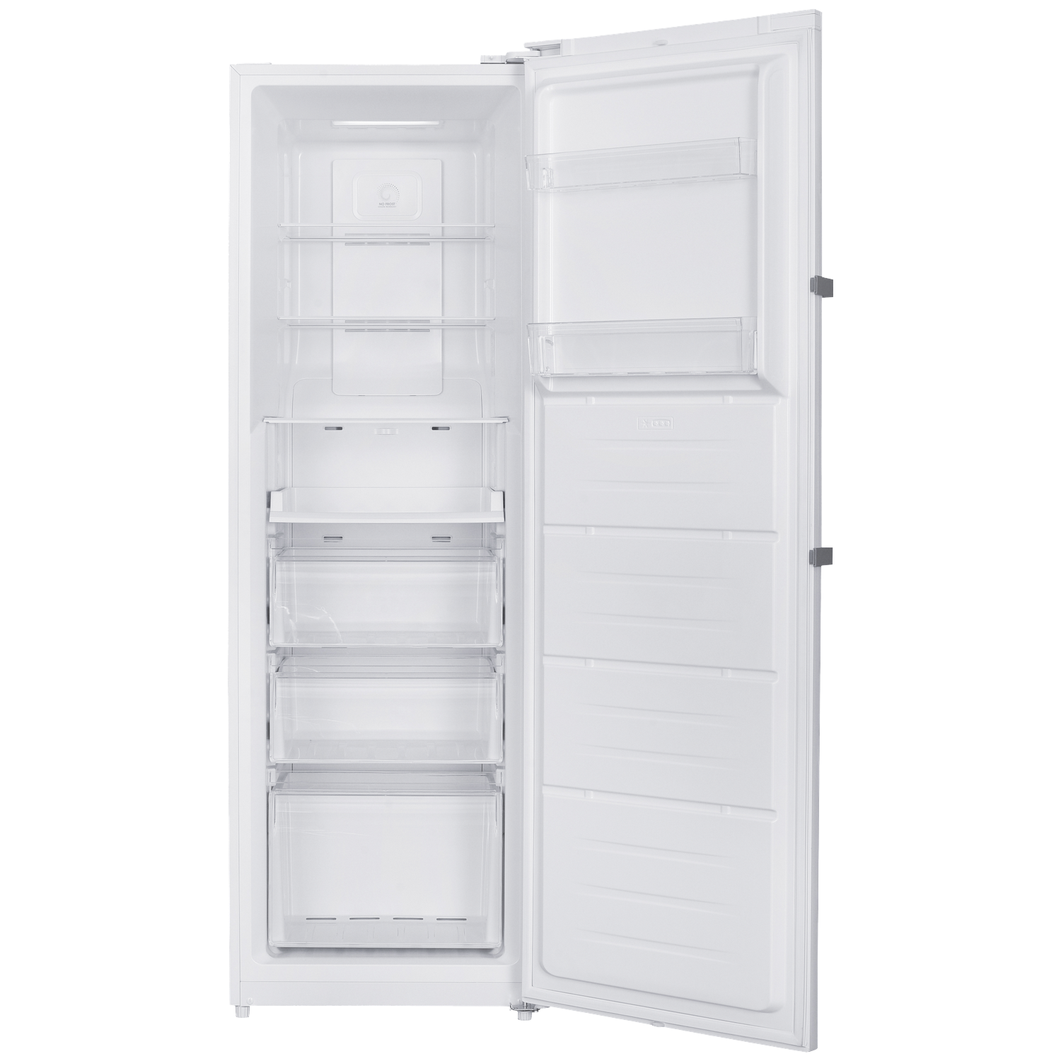 Een lege witte vriezer met de deur open, met doorzichtige lades en planken.