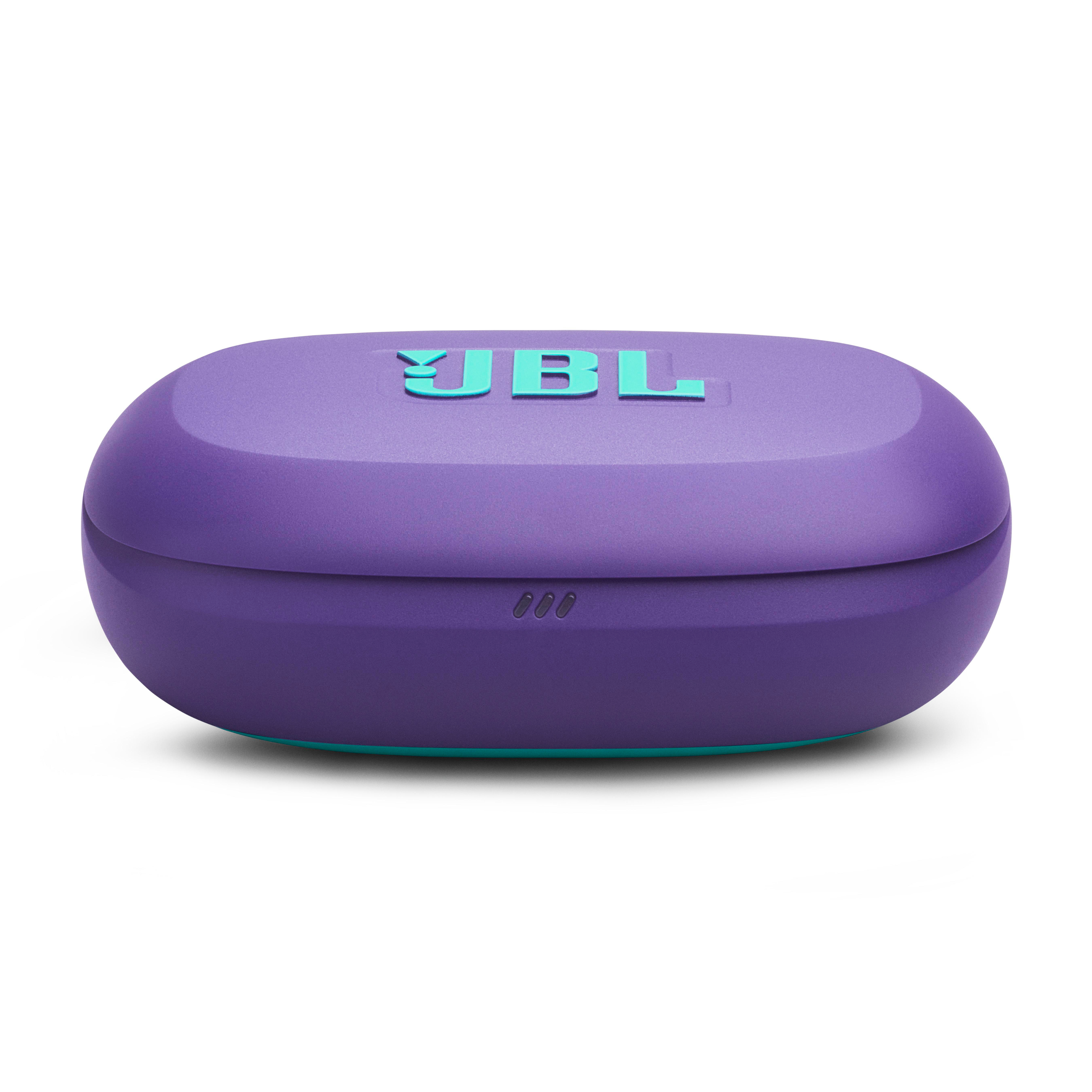 Lila JBL-Kopfhörer-Ladecase mit türkisfarbenem Streifen und Logo.