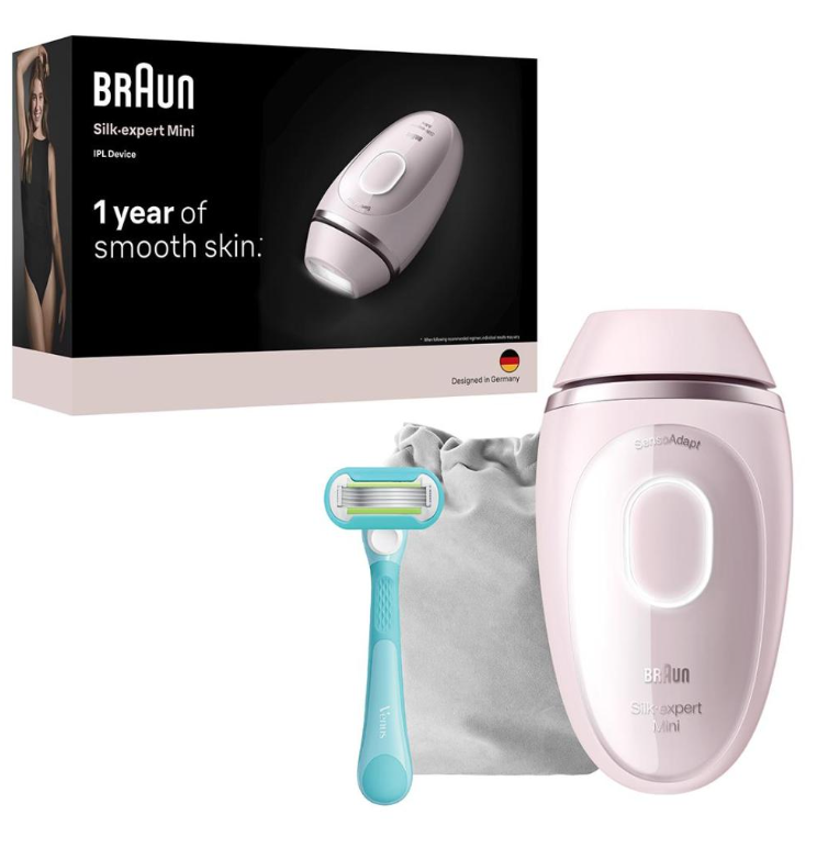 Urządzenie IPL Braun Silk-expert Mini z golarką i etui. Pudełko produktu w tle.