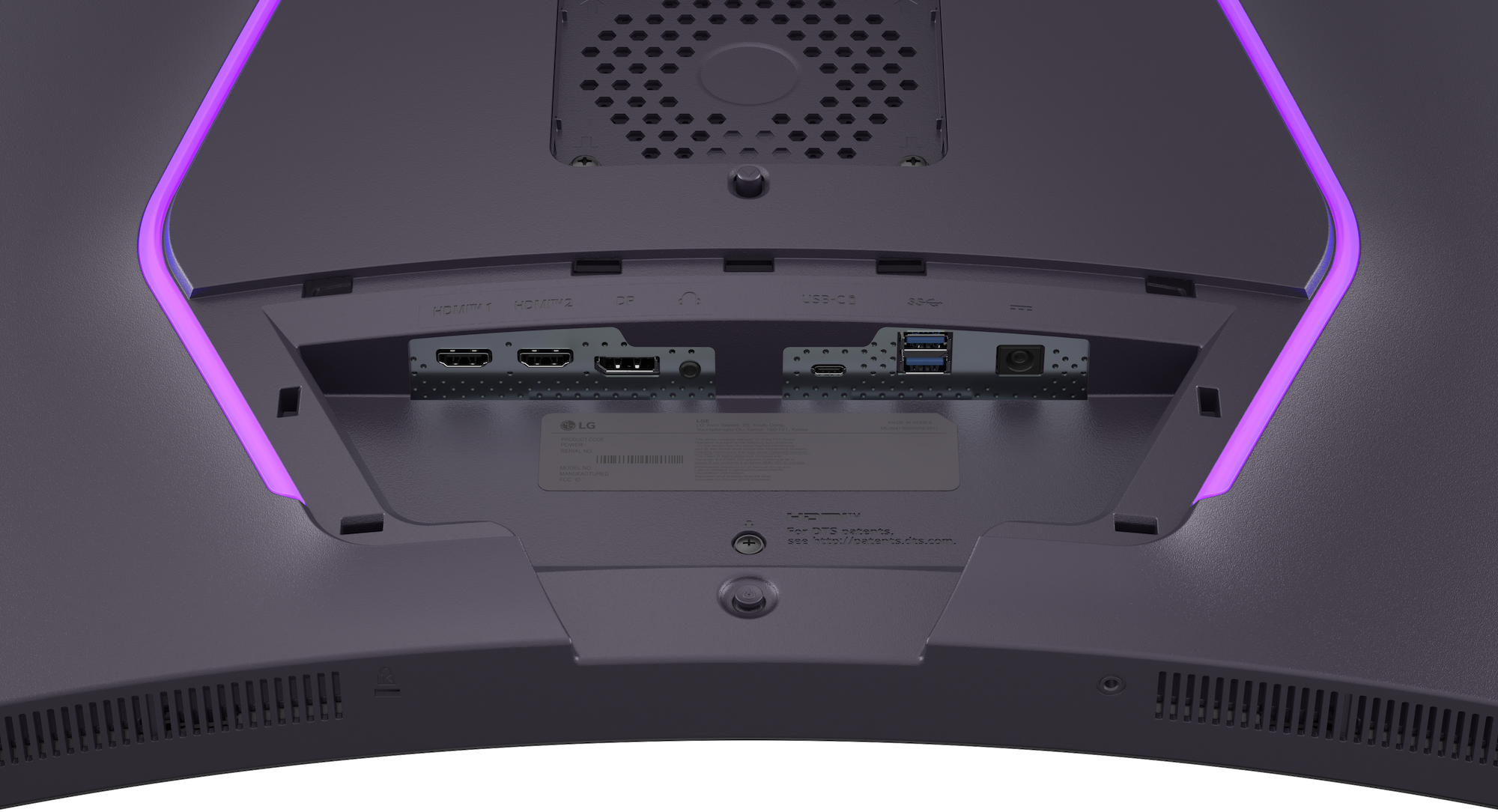 Rückseite eines Monitors mit Anschlüssen: HDMI, DP, USB-C und lila Beleuchtung.