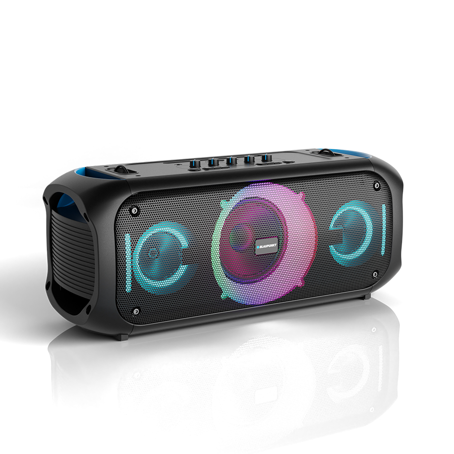 Renkli ışıklara ve kontrol düğmelerine sahip siyah Bluetooth hoparlör.