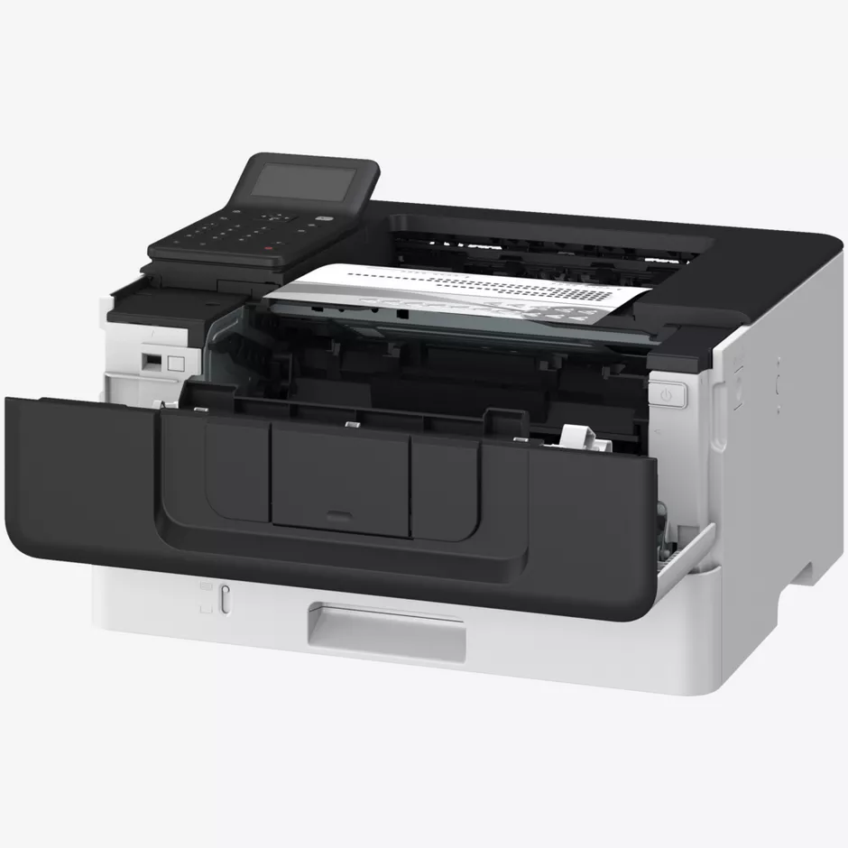 Ein offener schwarz-weißer Drucker mit Papier im Einzug und geöffneter Klappe.