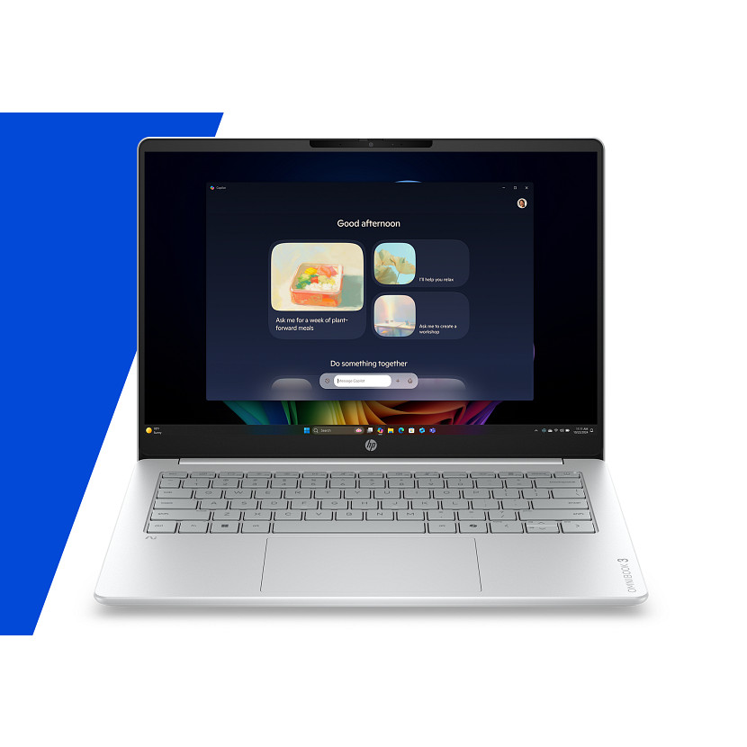 Ein silberner Laptop mit einem dunklen Bildschirm, auf dem eine KI-Oberfläche zu sehen ist.