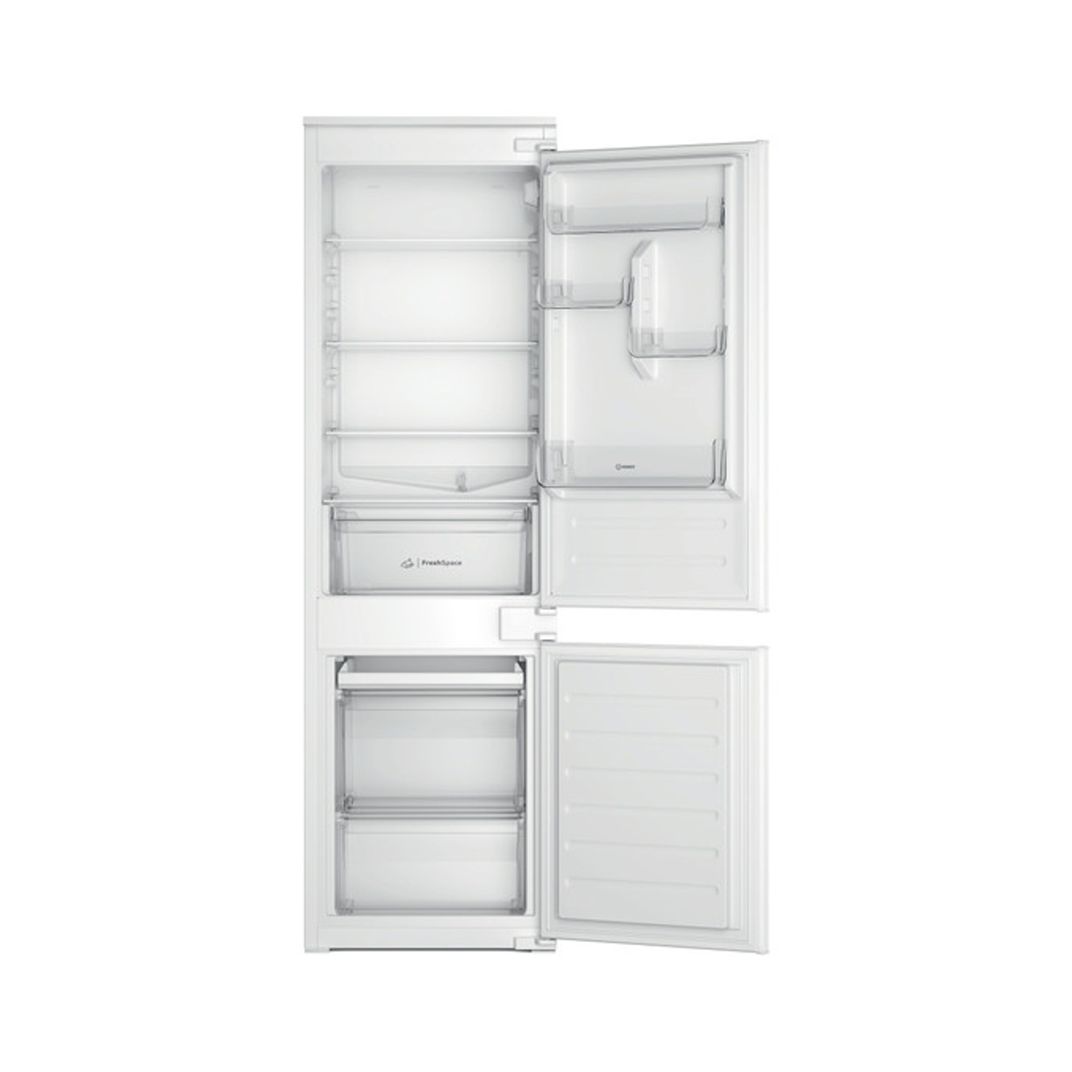 Un frigorifero bianco con le porte aperte, mostrando scaffali vuoti.