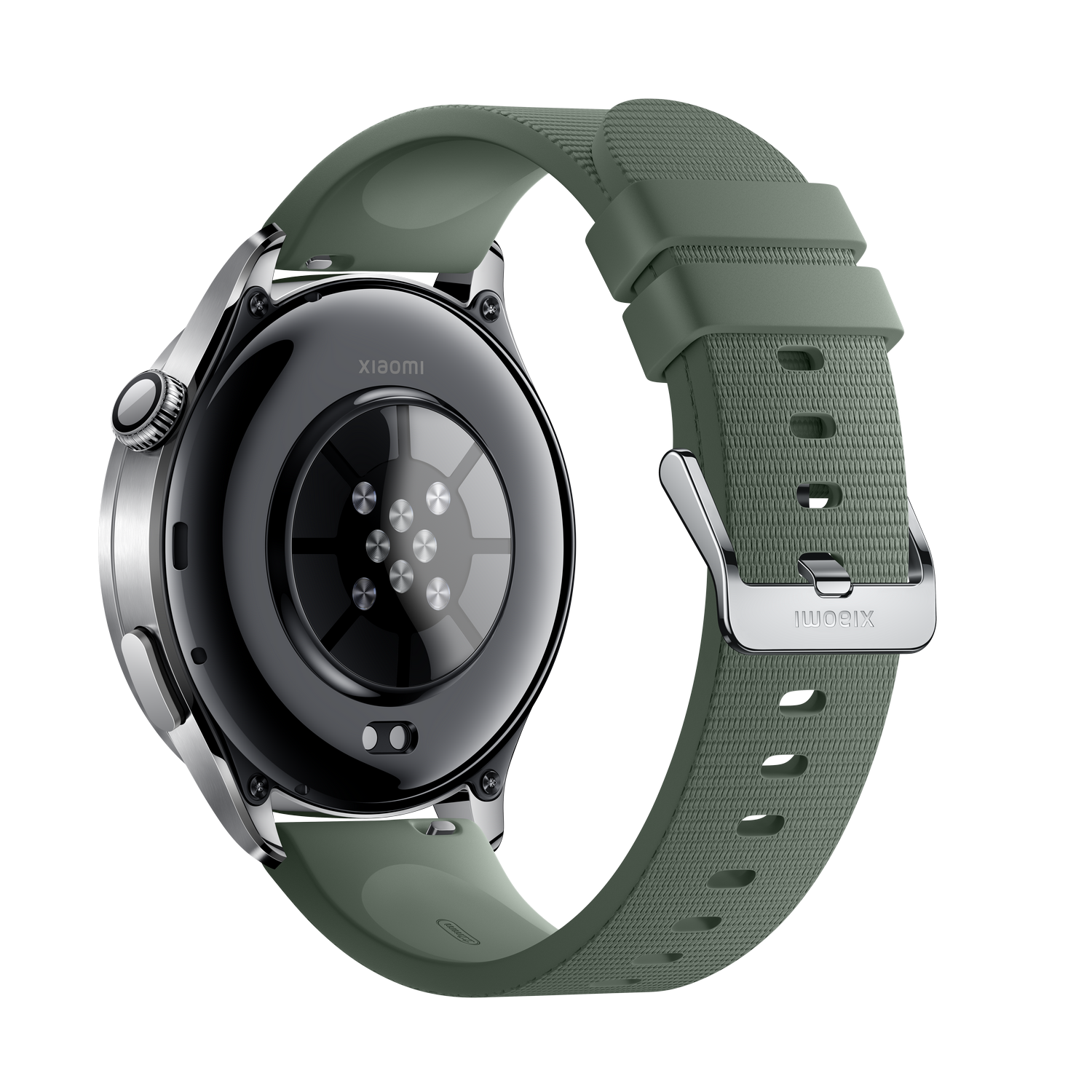 Primer plano de un smartwatch plateado con banda verde, mostrando la parte posterior y hebilla.