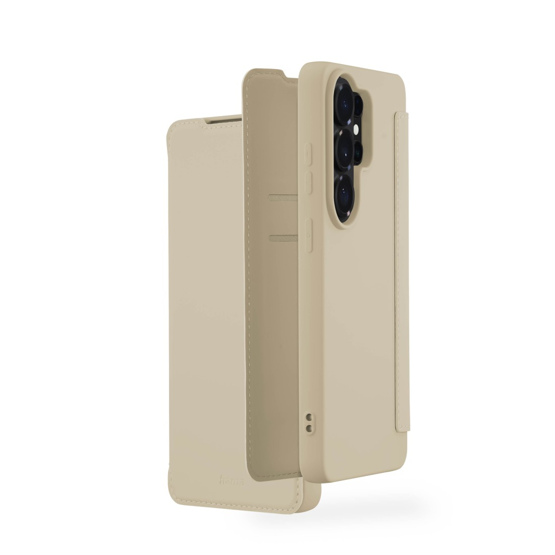 Eine helle Handyhülle mit Kartenfächern und einem Smartphone mit drei Kameras.